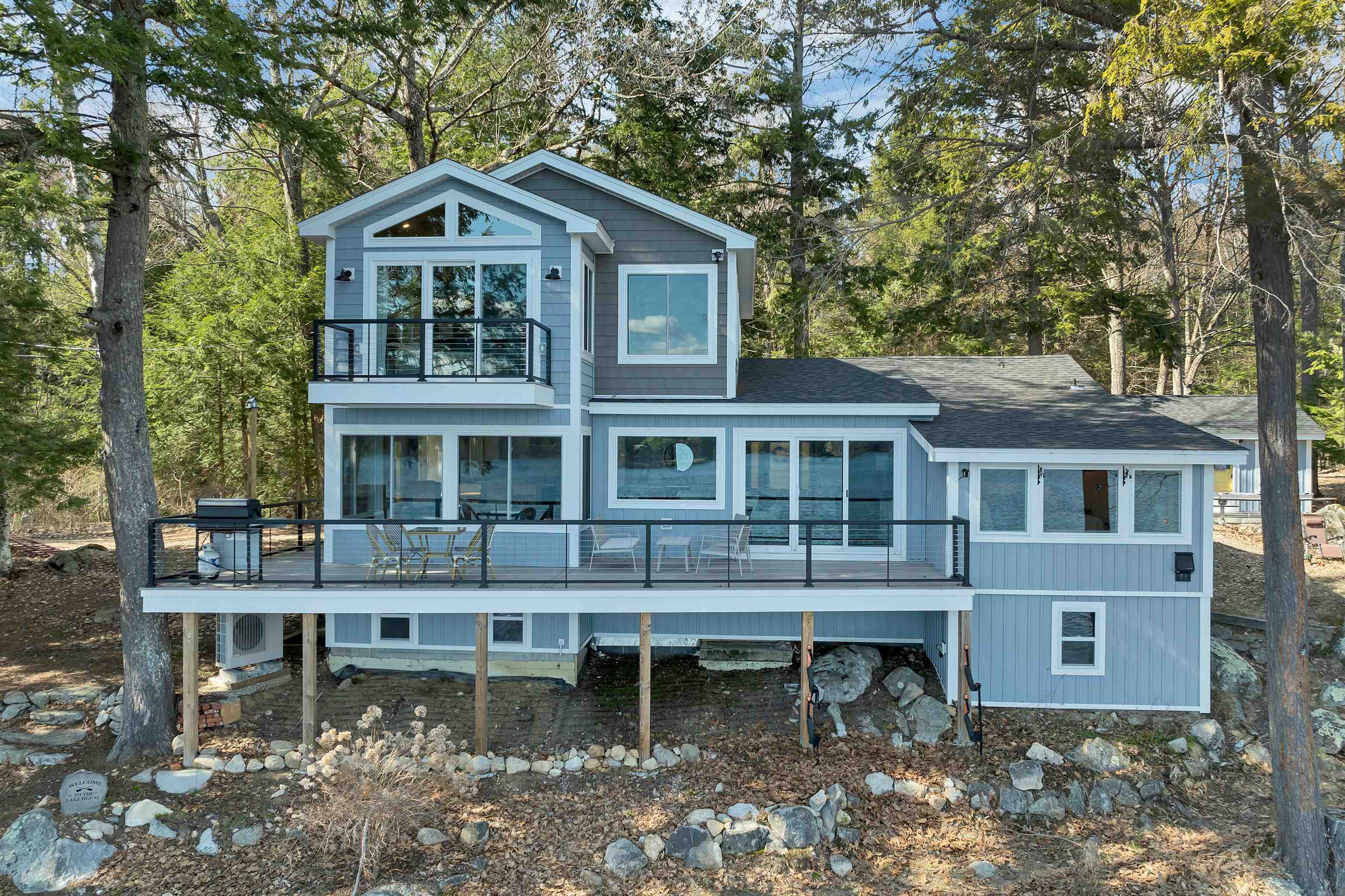 5 Fir Tree Ln, Moultonborough, NH 03254