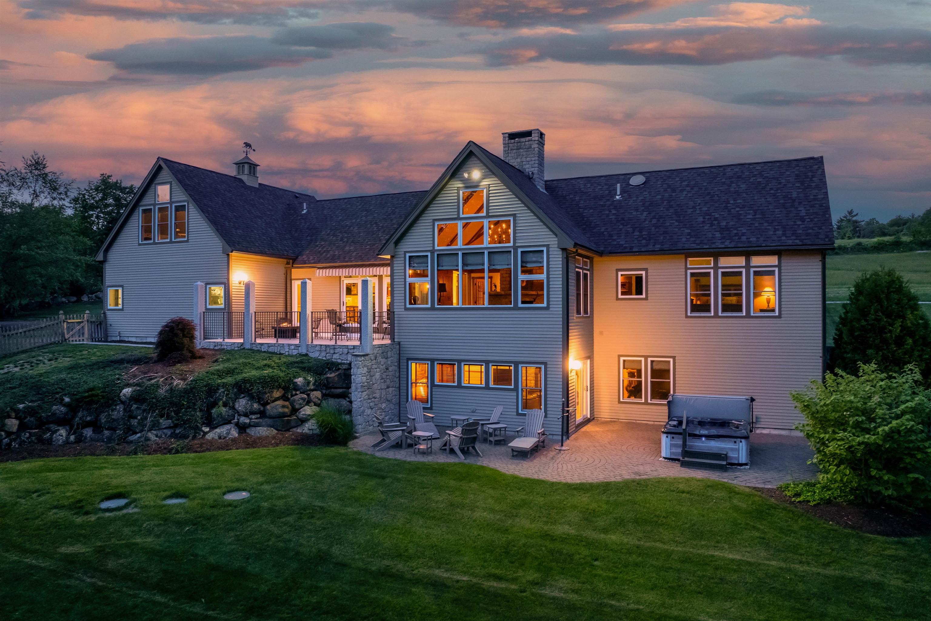 9 Quinn Rd, Hancock, NH 03449