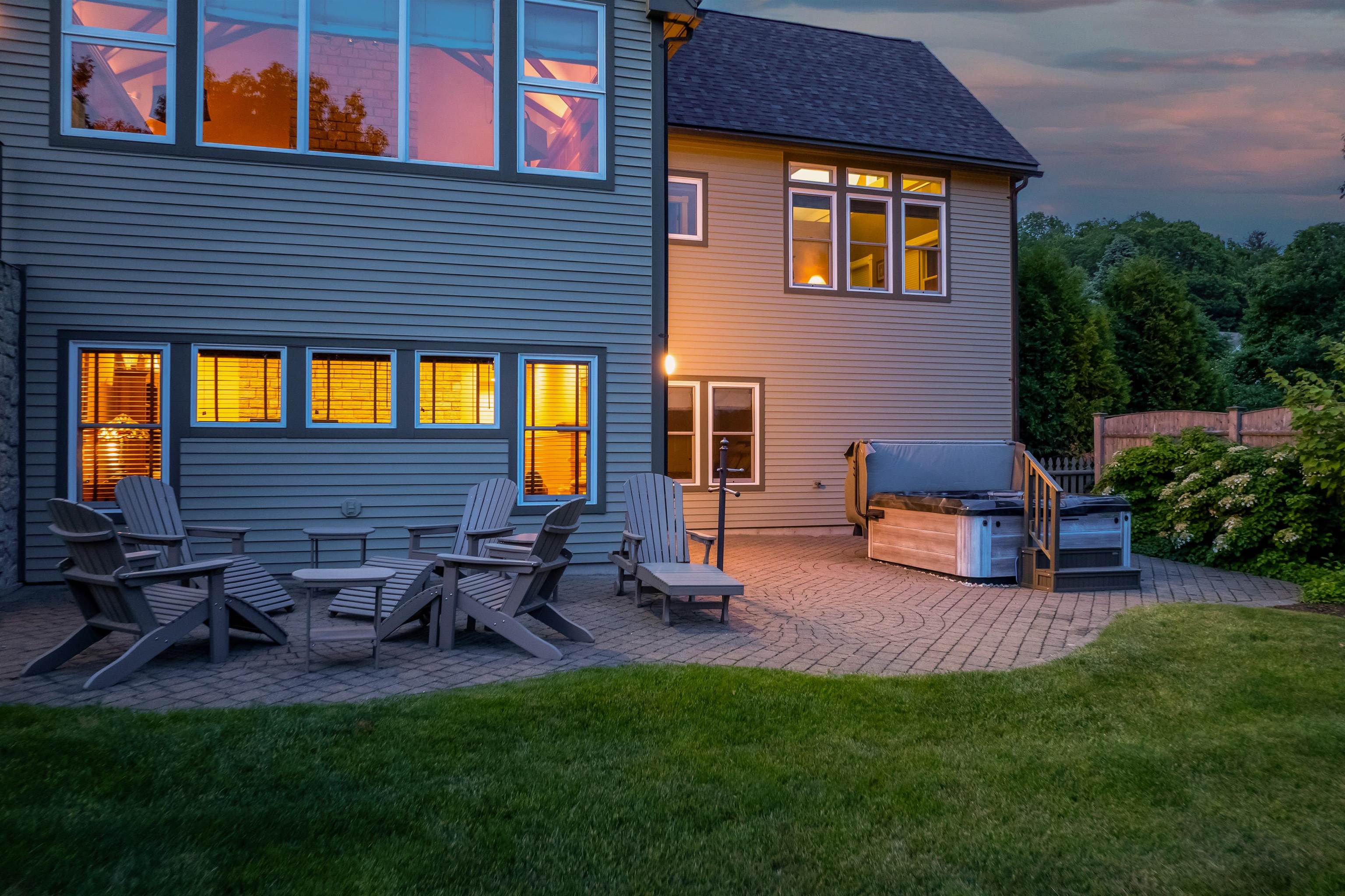 9 Quinn Rd, Hancock, NH 03449