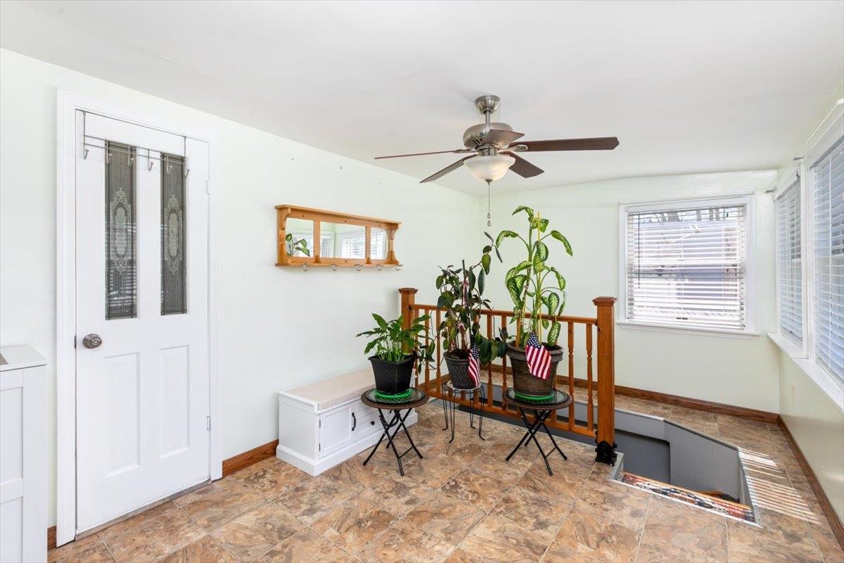 648 Mast Rd, Goffstown, NH 03102