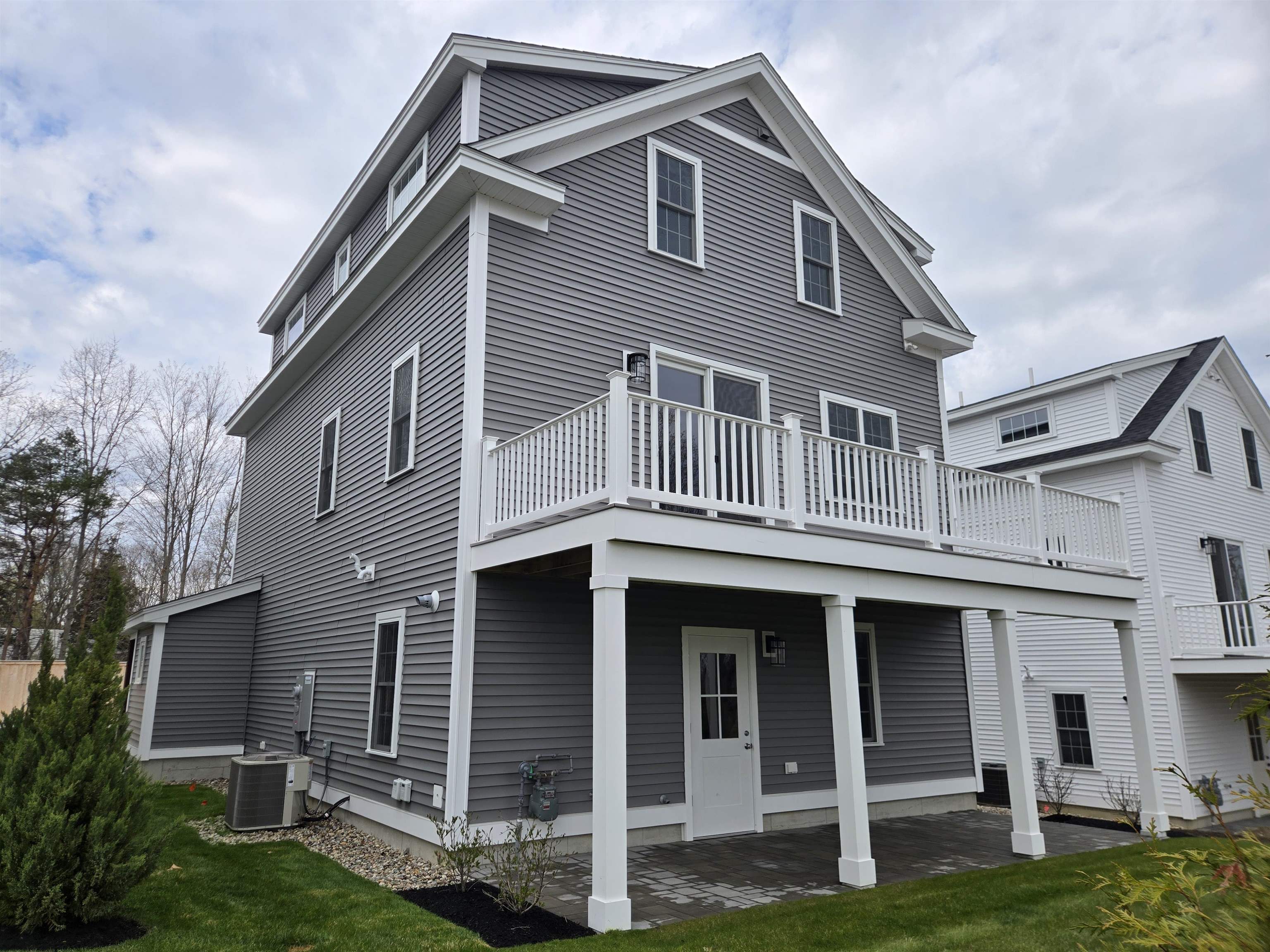 31 Eden Ln #5, Portsmouth, NH 03801