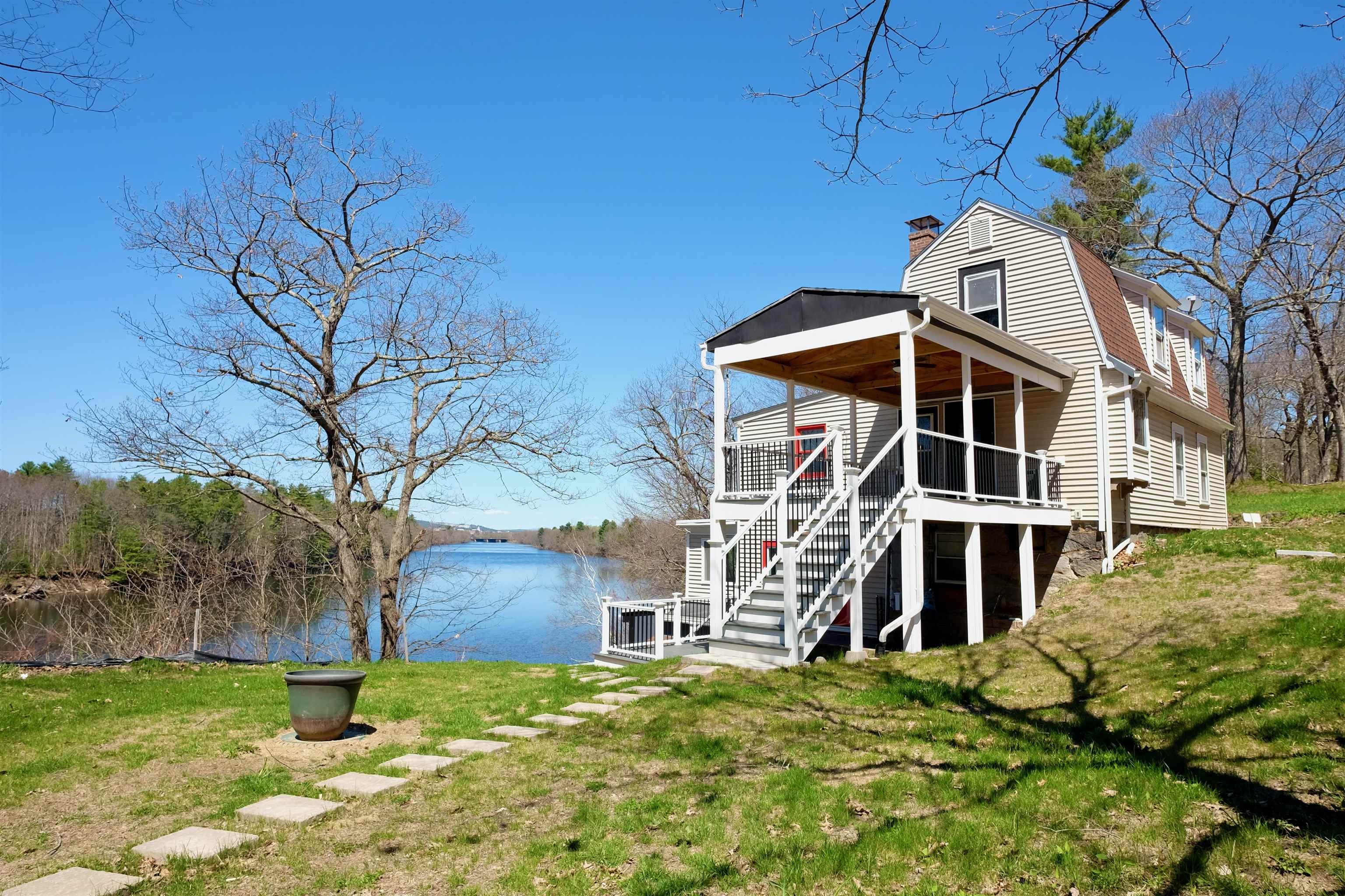 114 Garvins Falls Rd, Concord, NH 03301