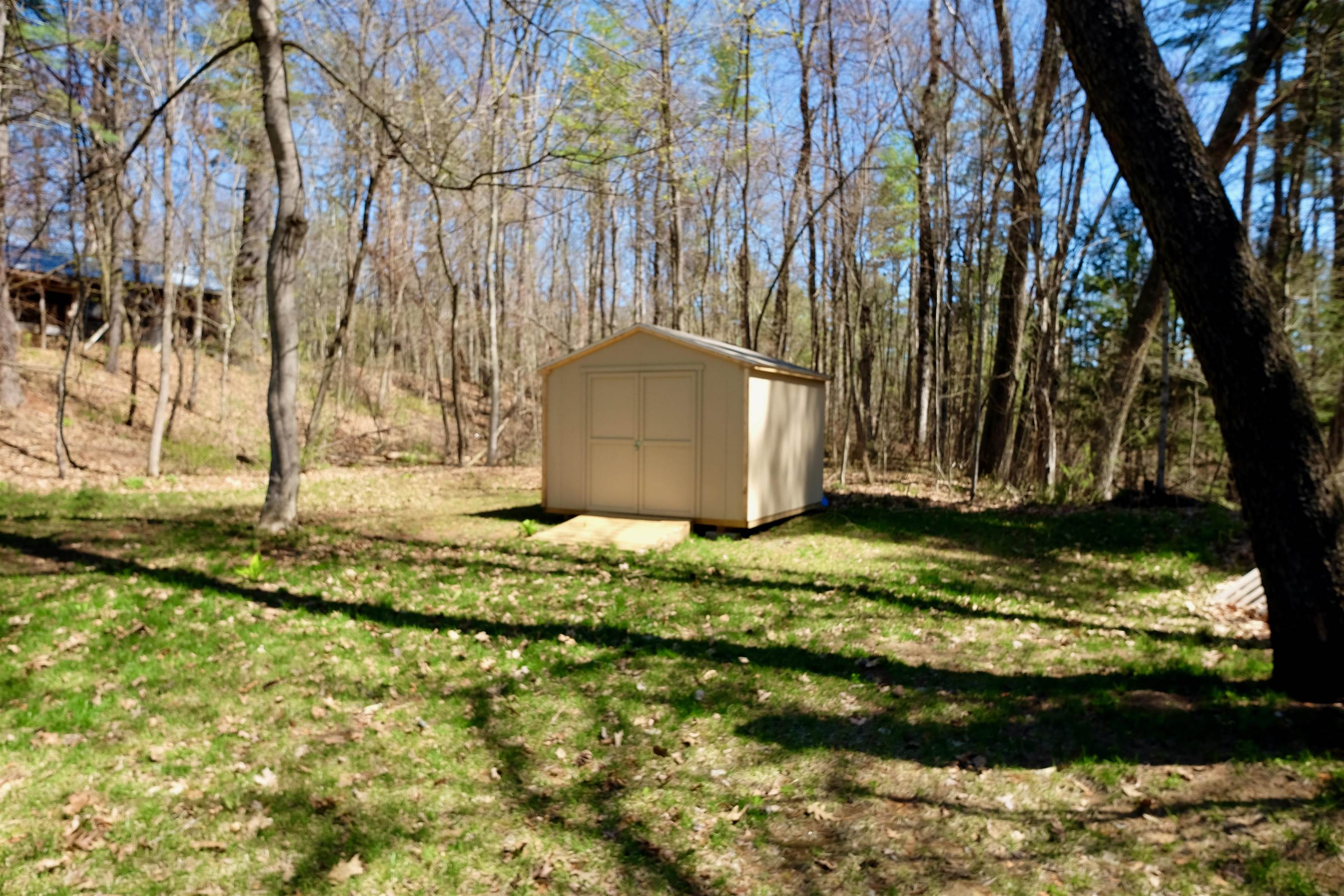 115 Garvins Falls Rd, Concord, NH 03301