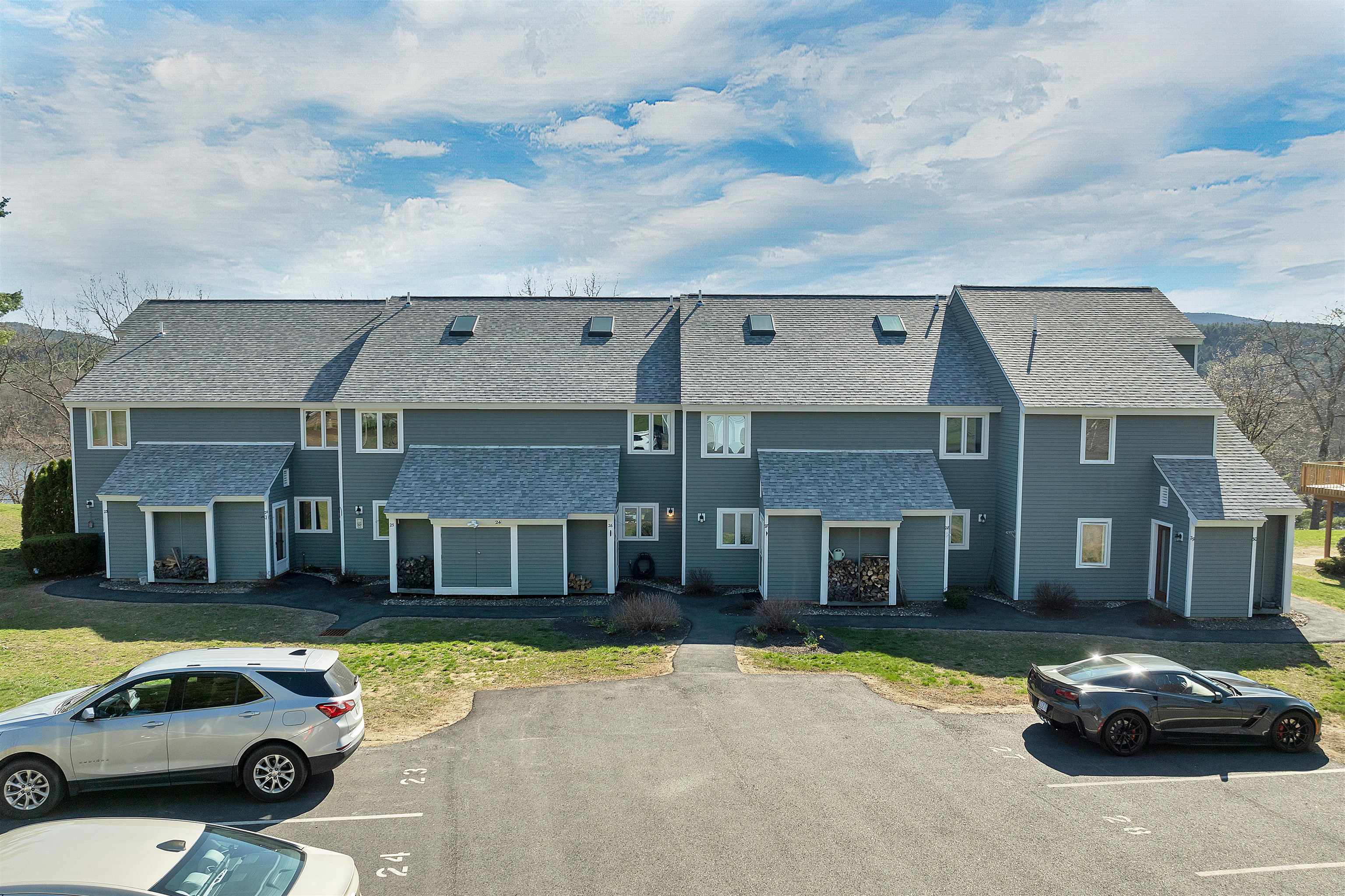 24 Circle Dr, Ashland, NH 03217