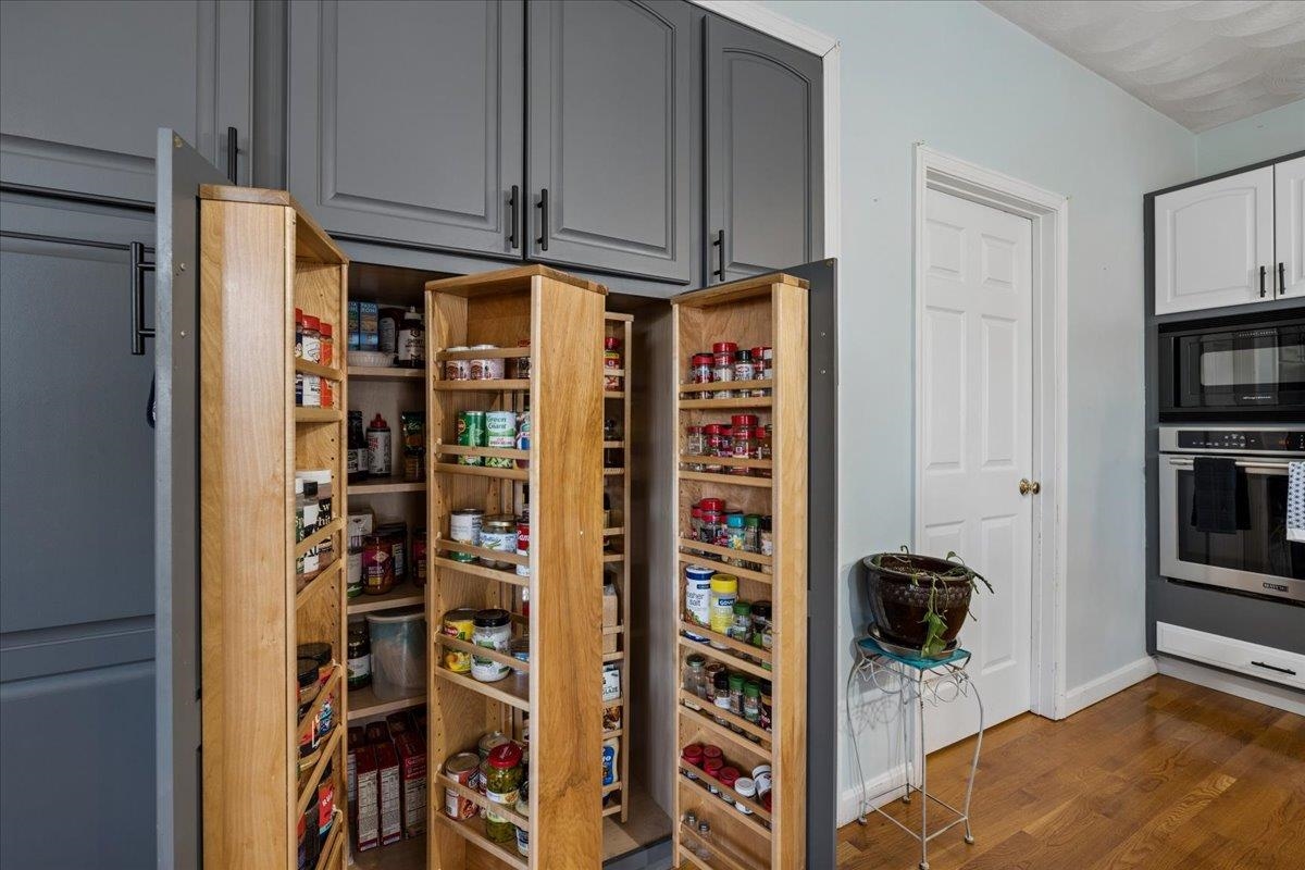 85 Odell Rd, Sandown, NH 03873