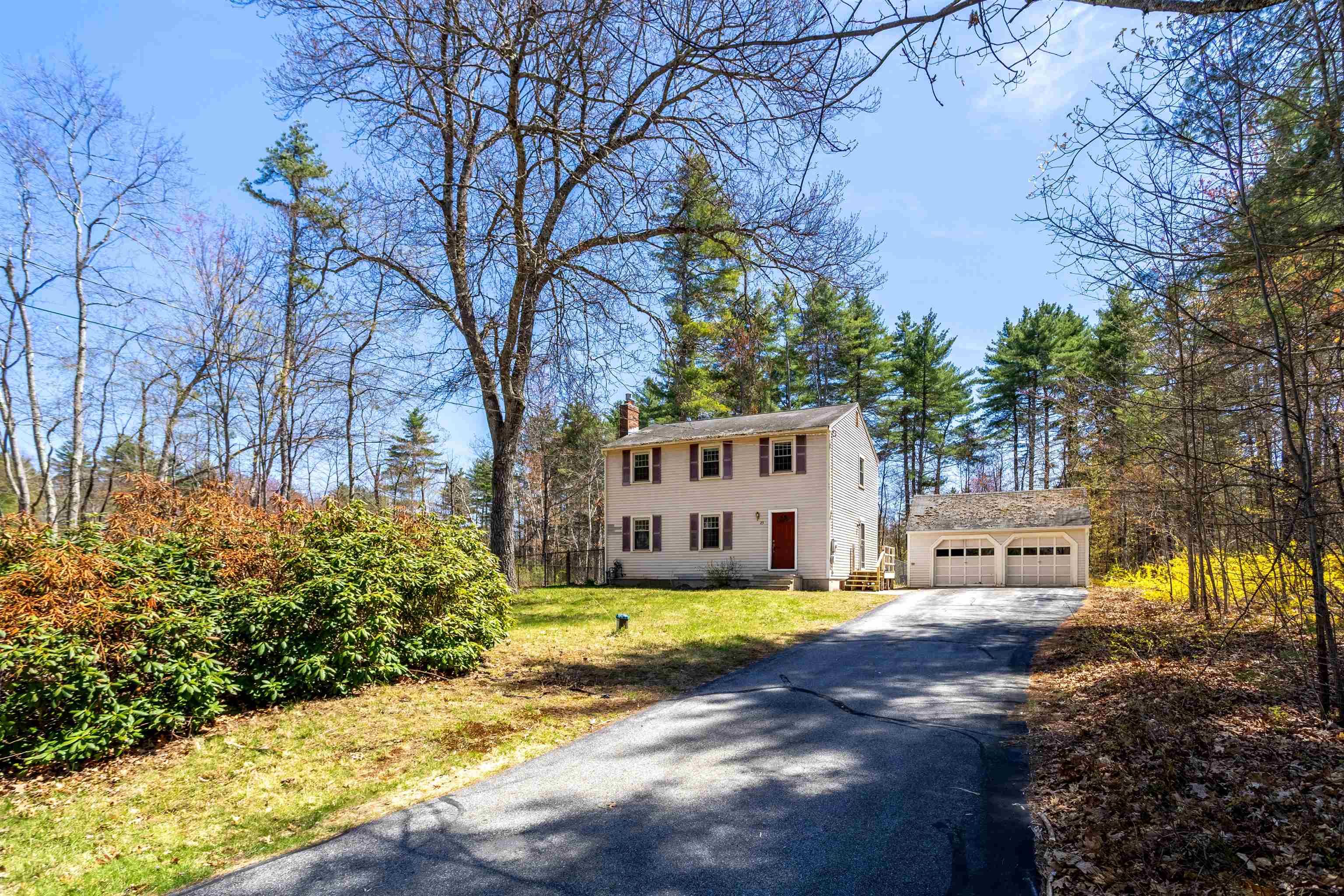 25 Cross Rd, Amherst, NH 03031