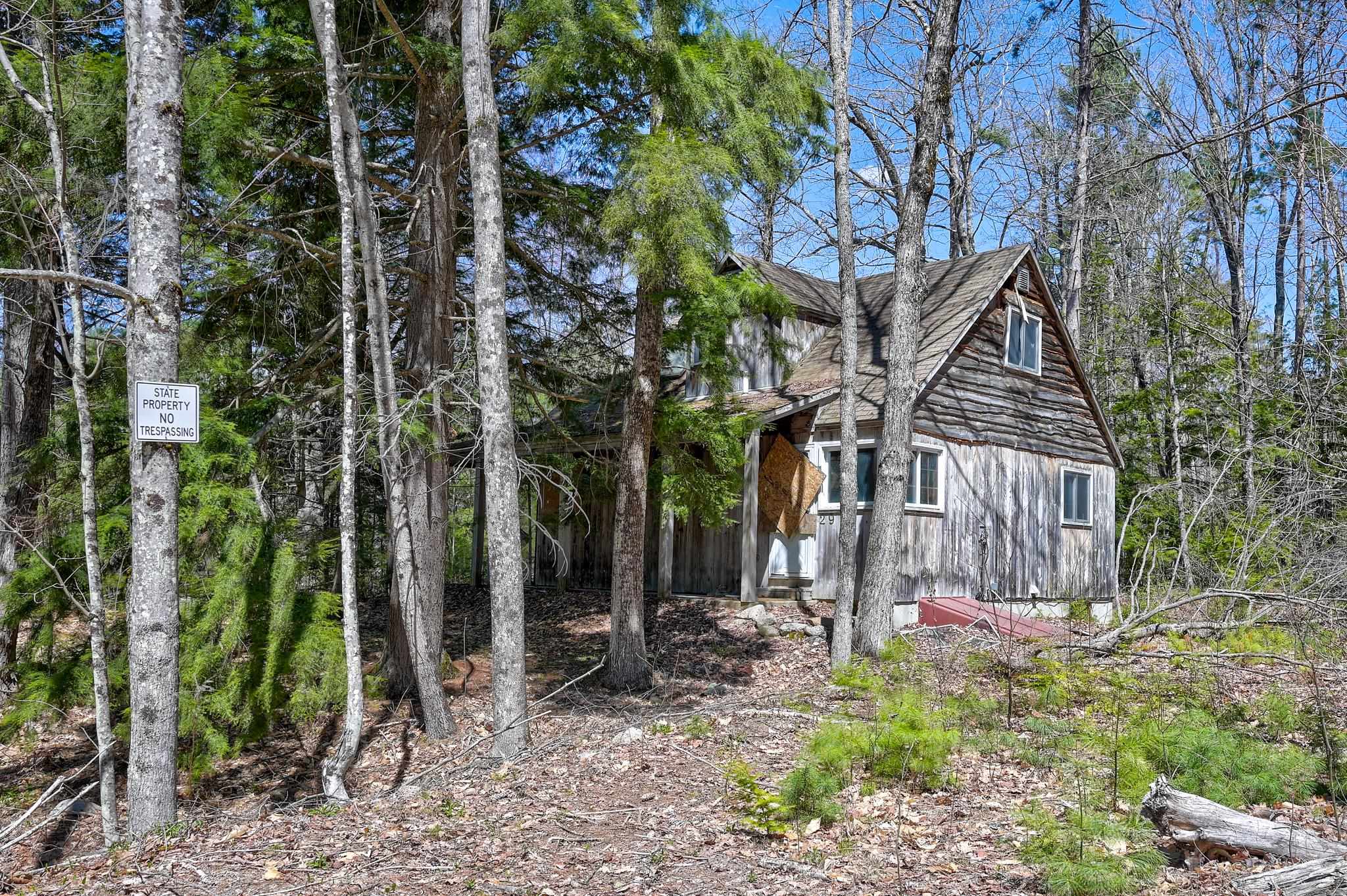 29 Hawk Rd, Conway, NH 03860