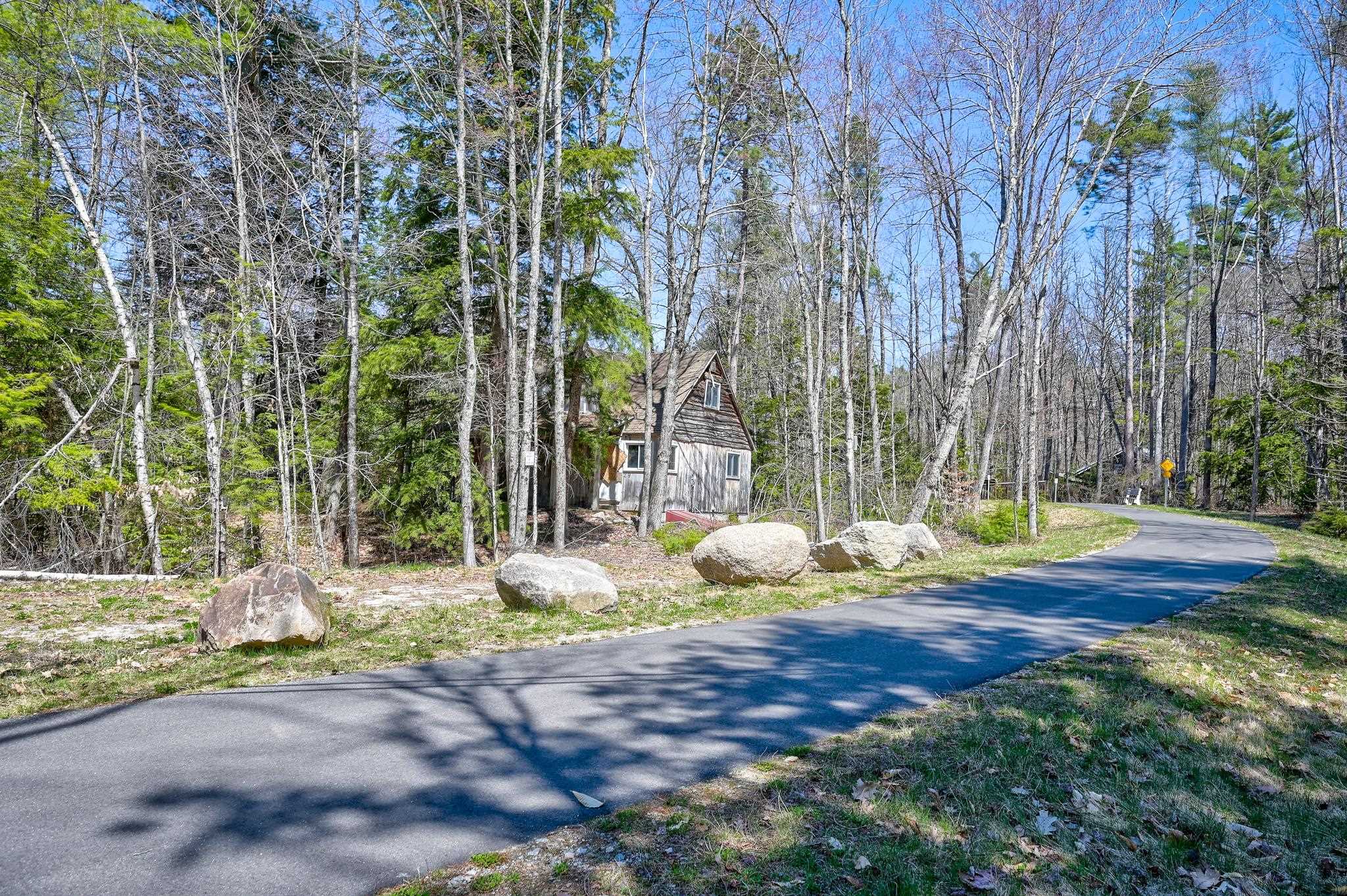29 Hawk Rd, Conway, NH 03860