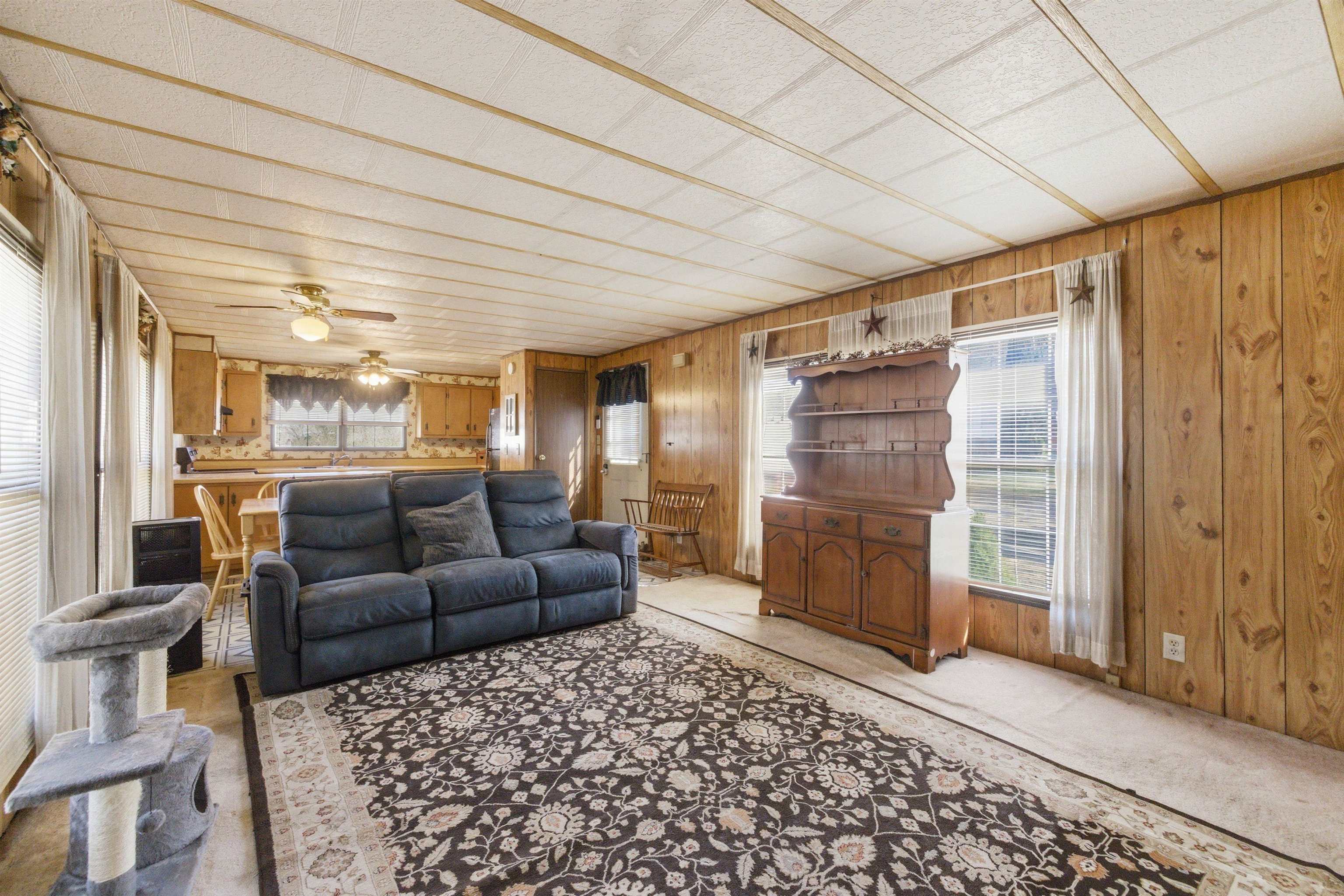 22 Brook Cir, Loudon, NH 03307