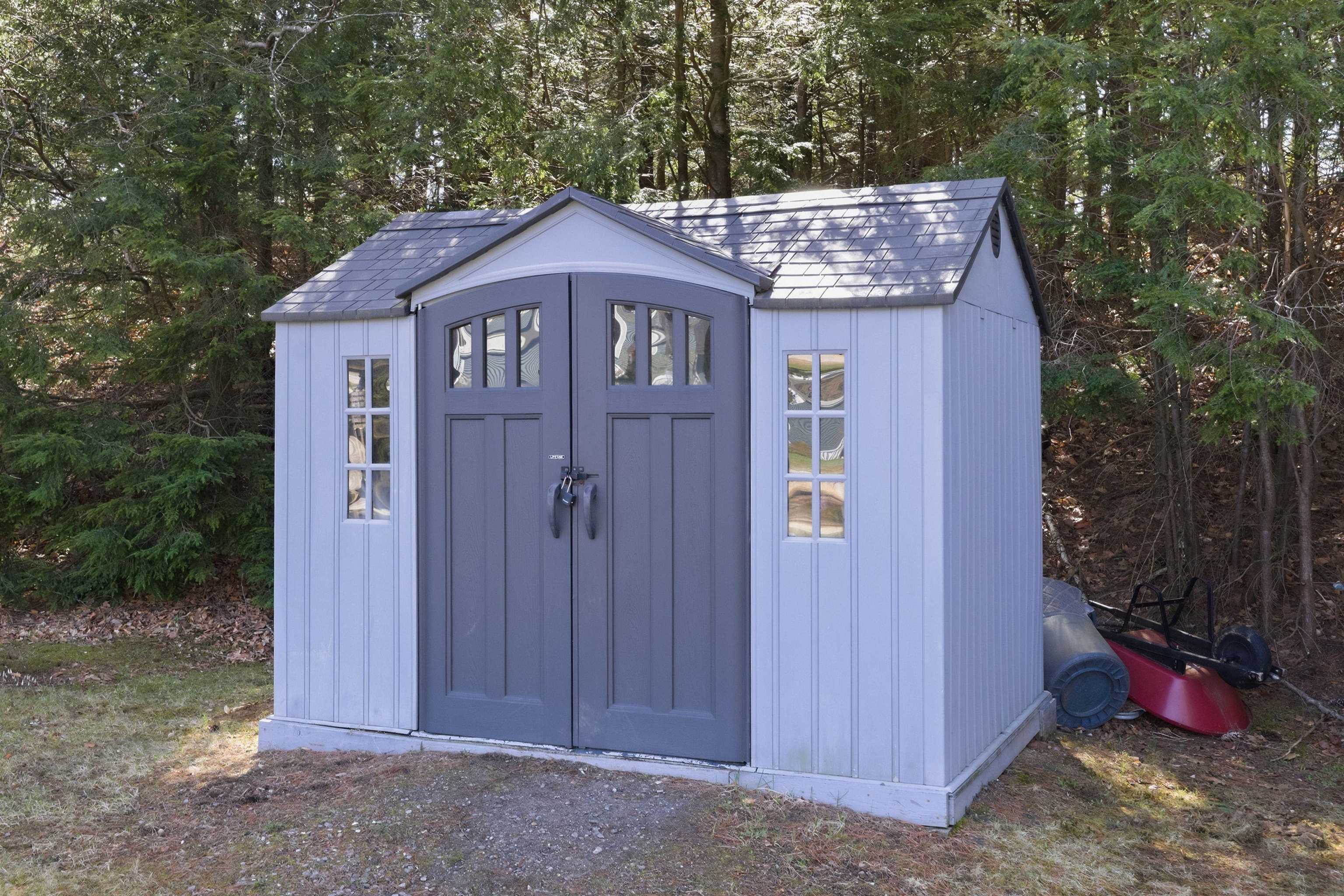 22 Brook Cir, Loudon, NH 03307