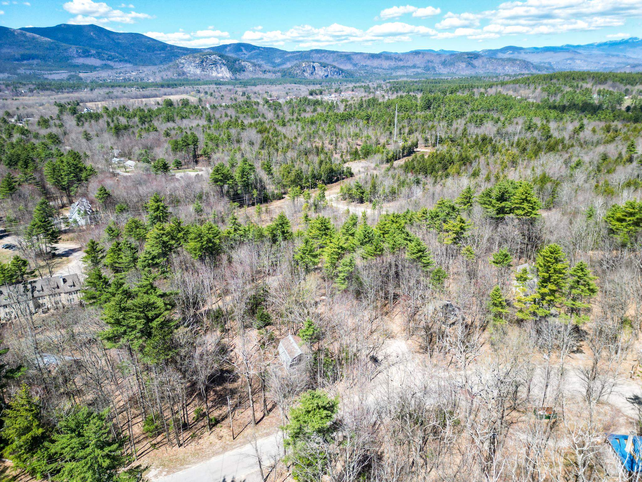 236 Thompson Rd, Conway, NH 03860