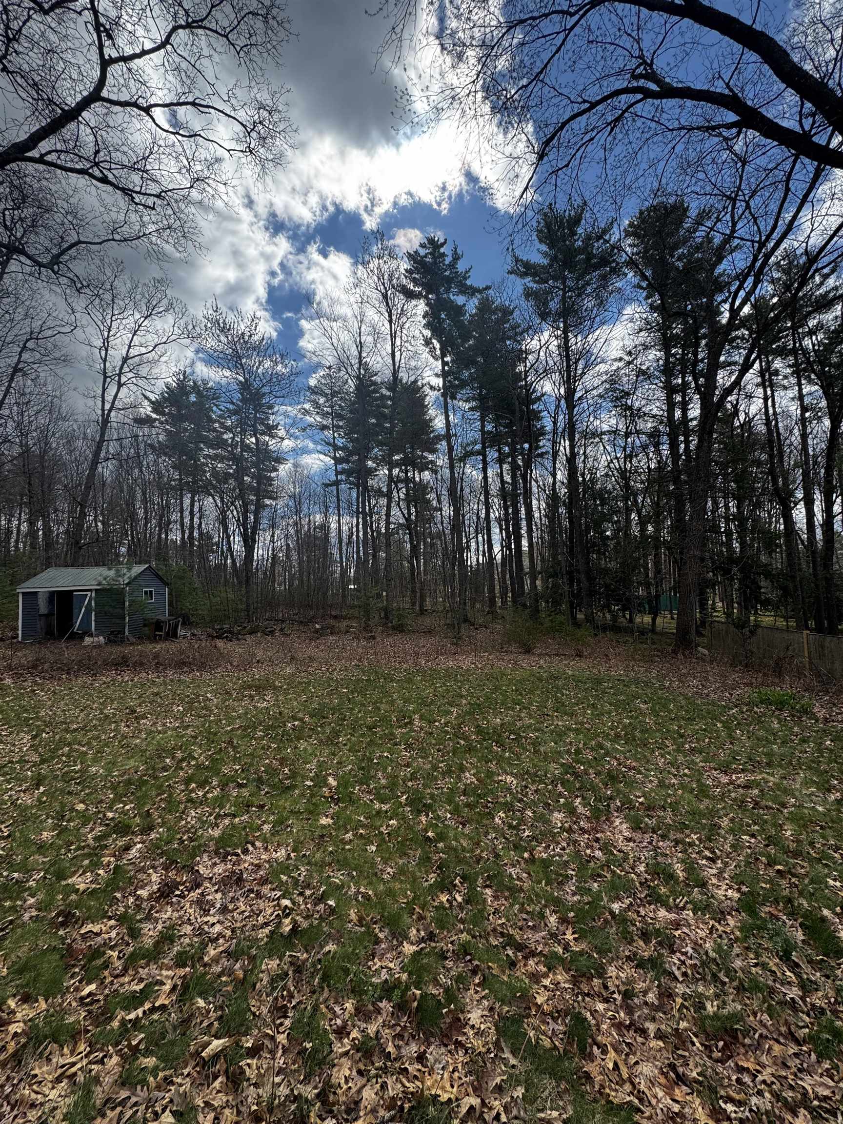 117 Hunting Rd, Auburn, NH 03032