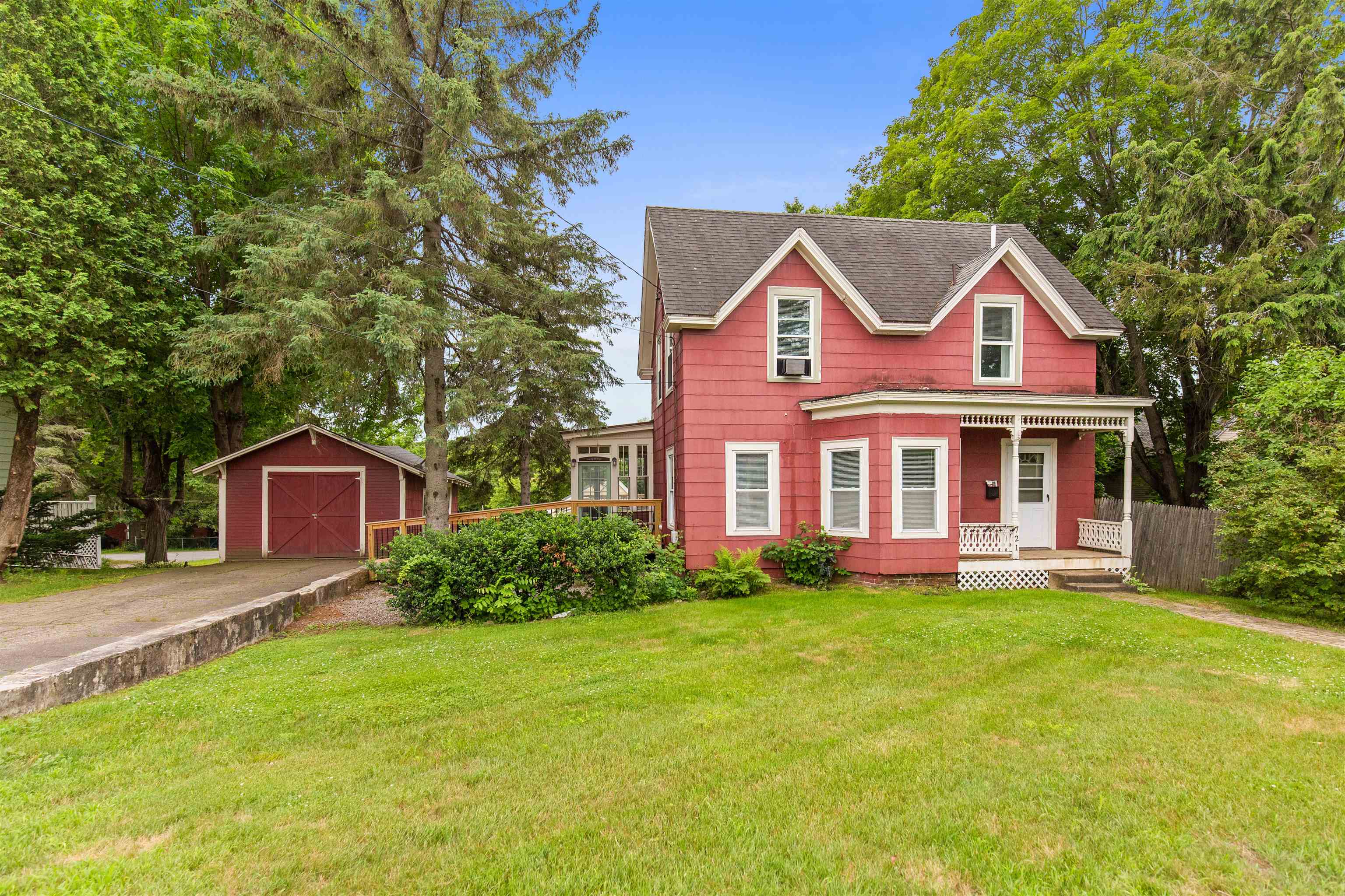 721 Central St, Franklin, NH 03235