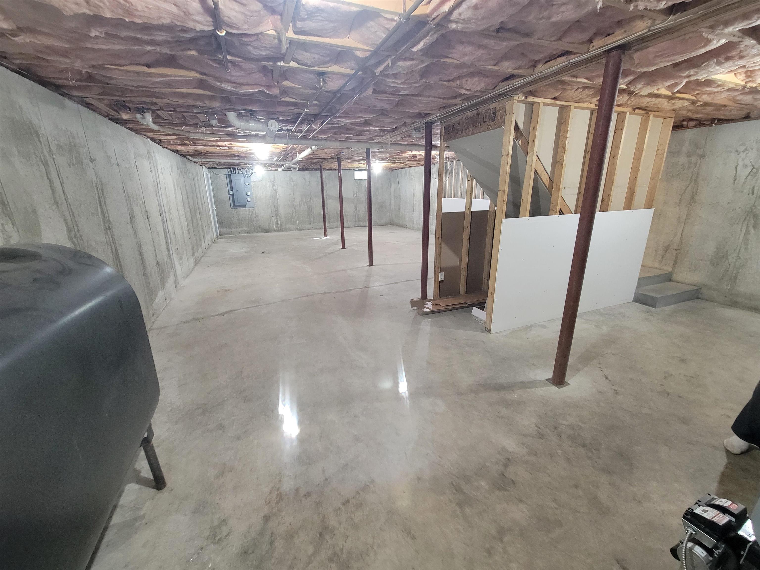 51 Nutter Cir, Barnstead, NH 03225