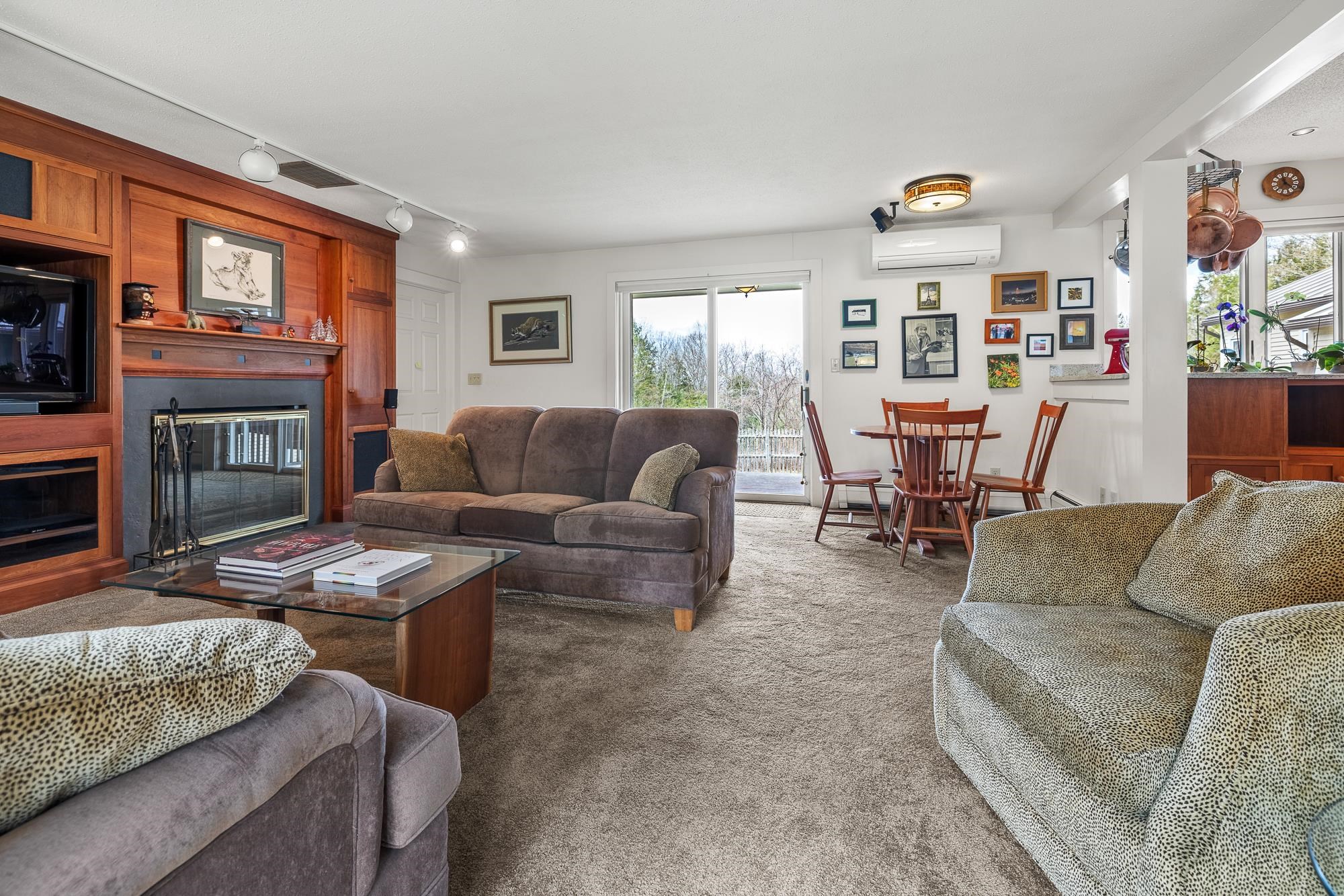 33 Rolling Ridge Rd, Lebanon, NH 03766