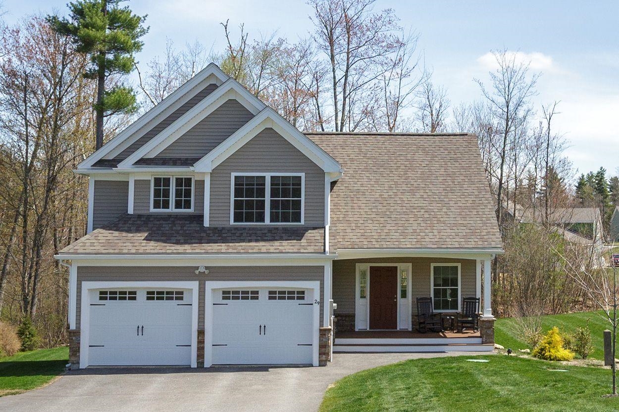 29 Churchill Dr, Hooksett, NH 03106