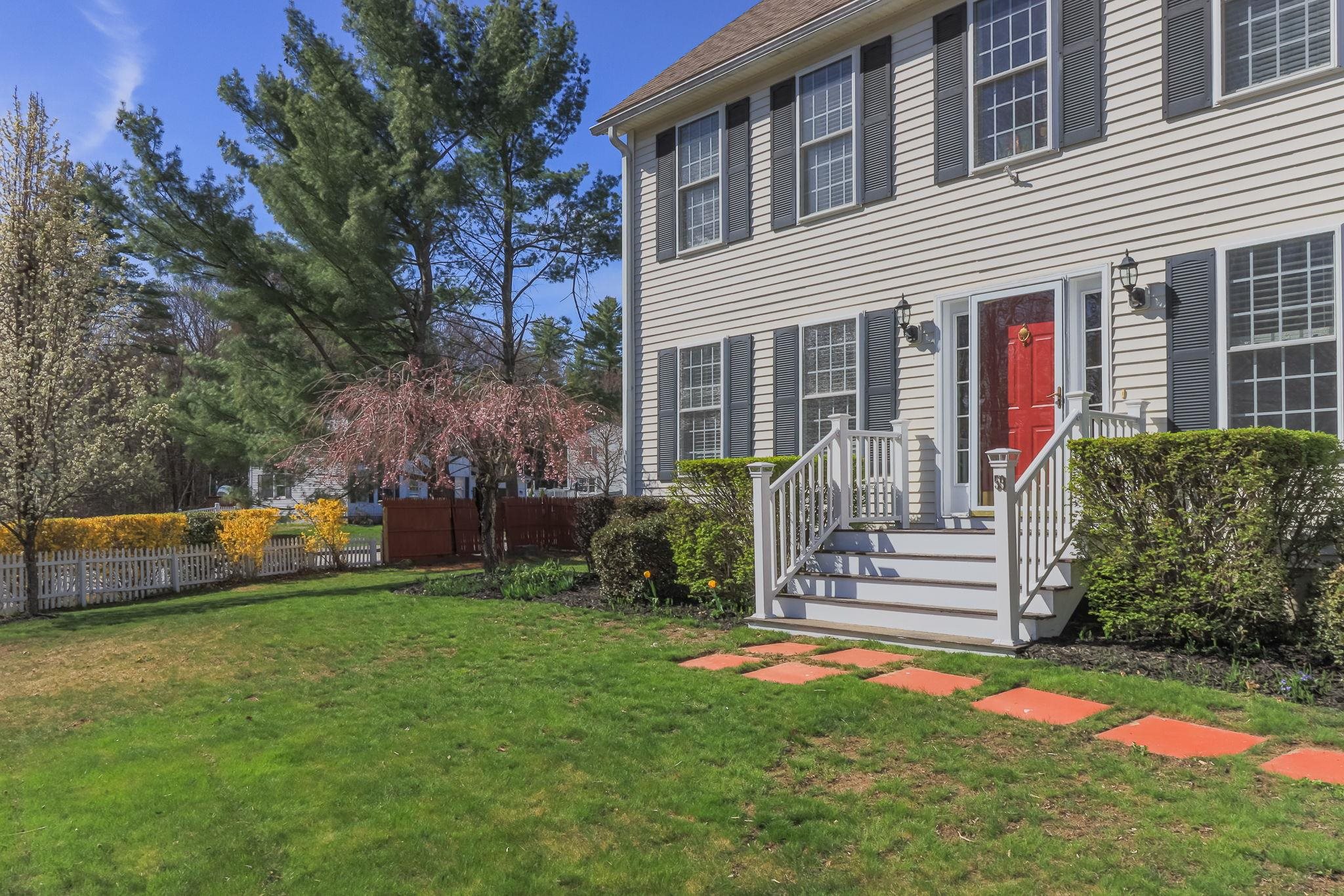 59 Cemetery St, Concord, NH 03301