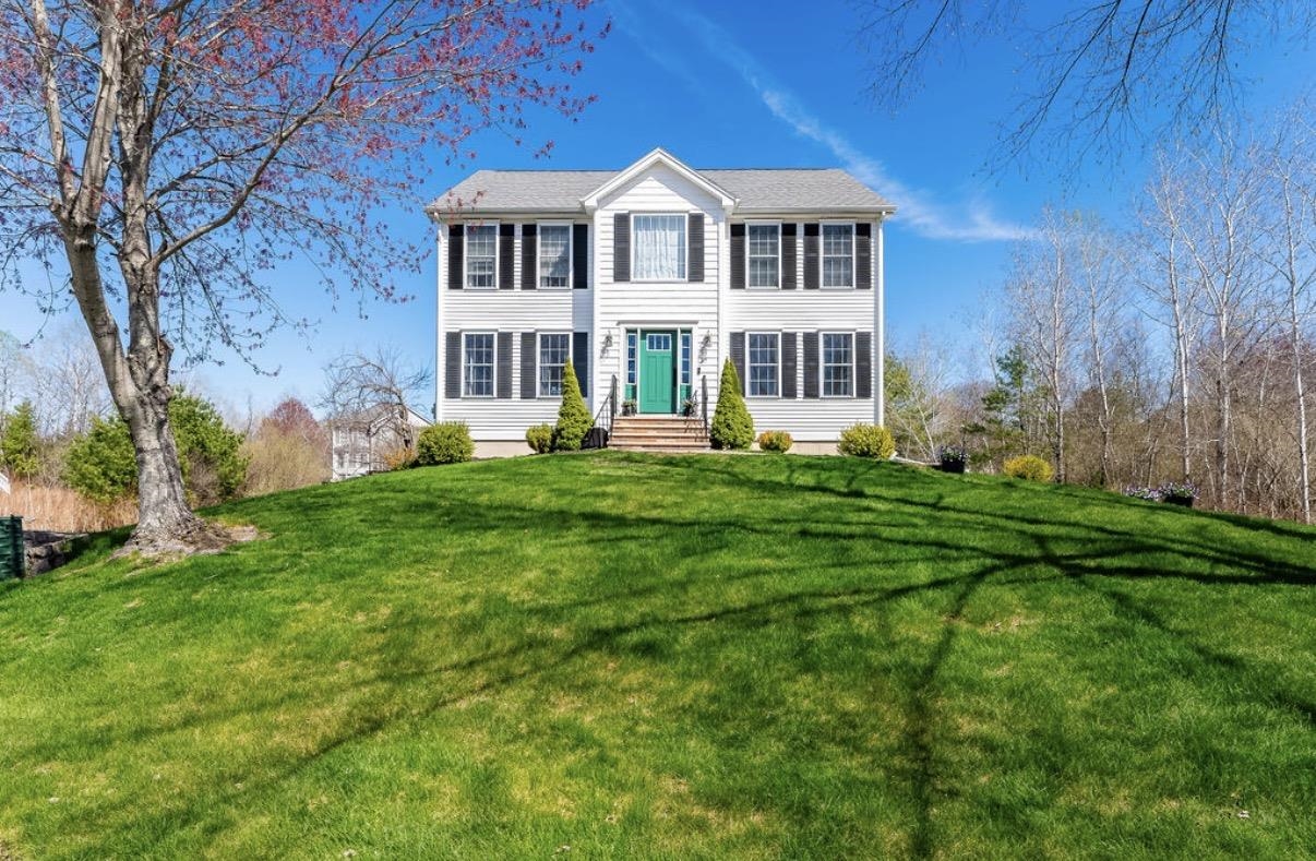 37 Ezras Way, Dover, NH 03820