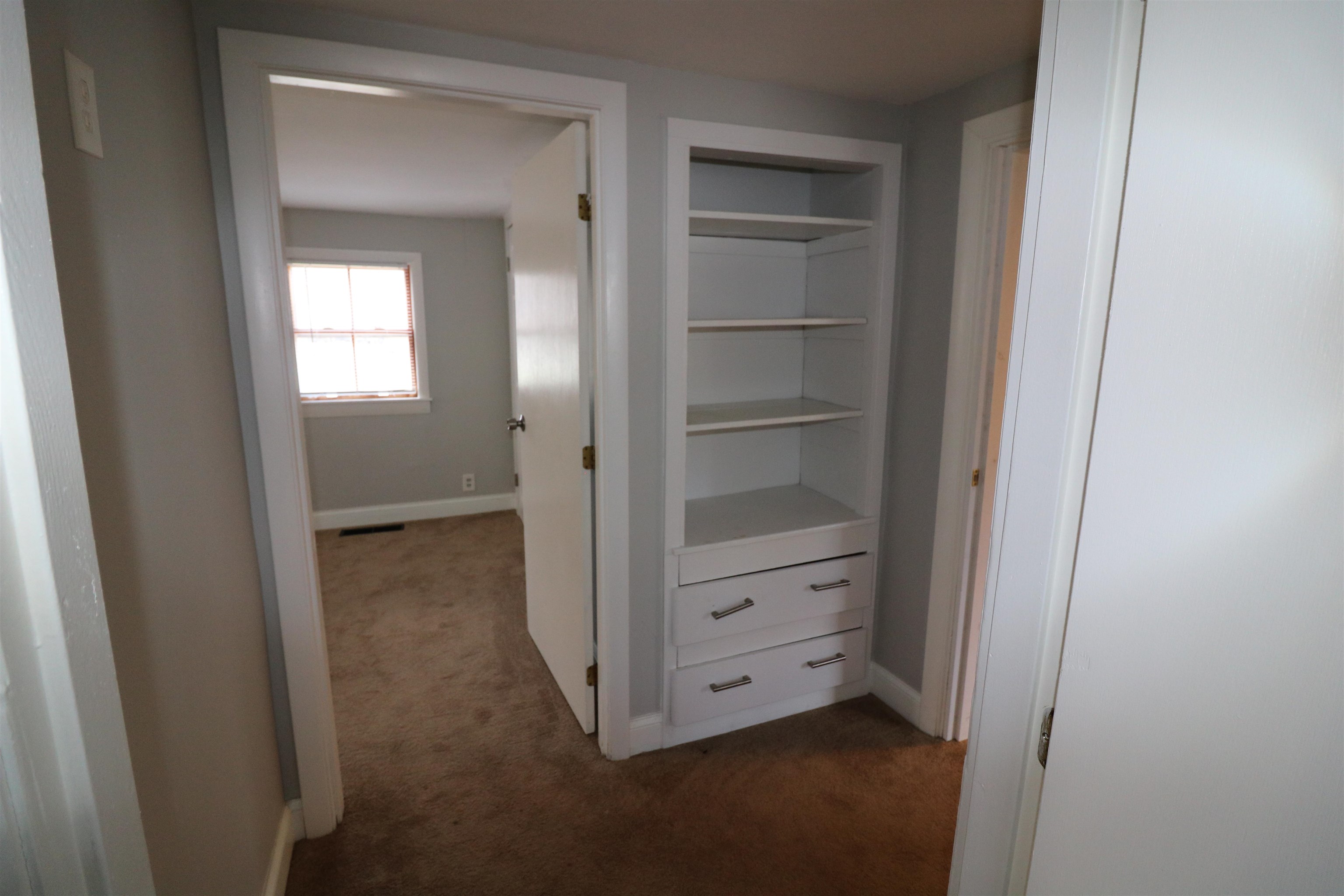 73 North St, Jaffrey, NH 03452