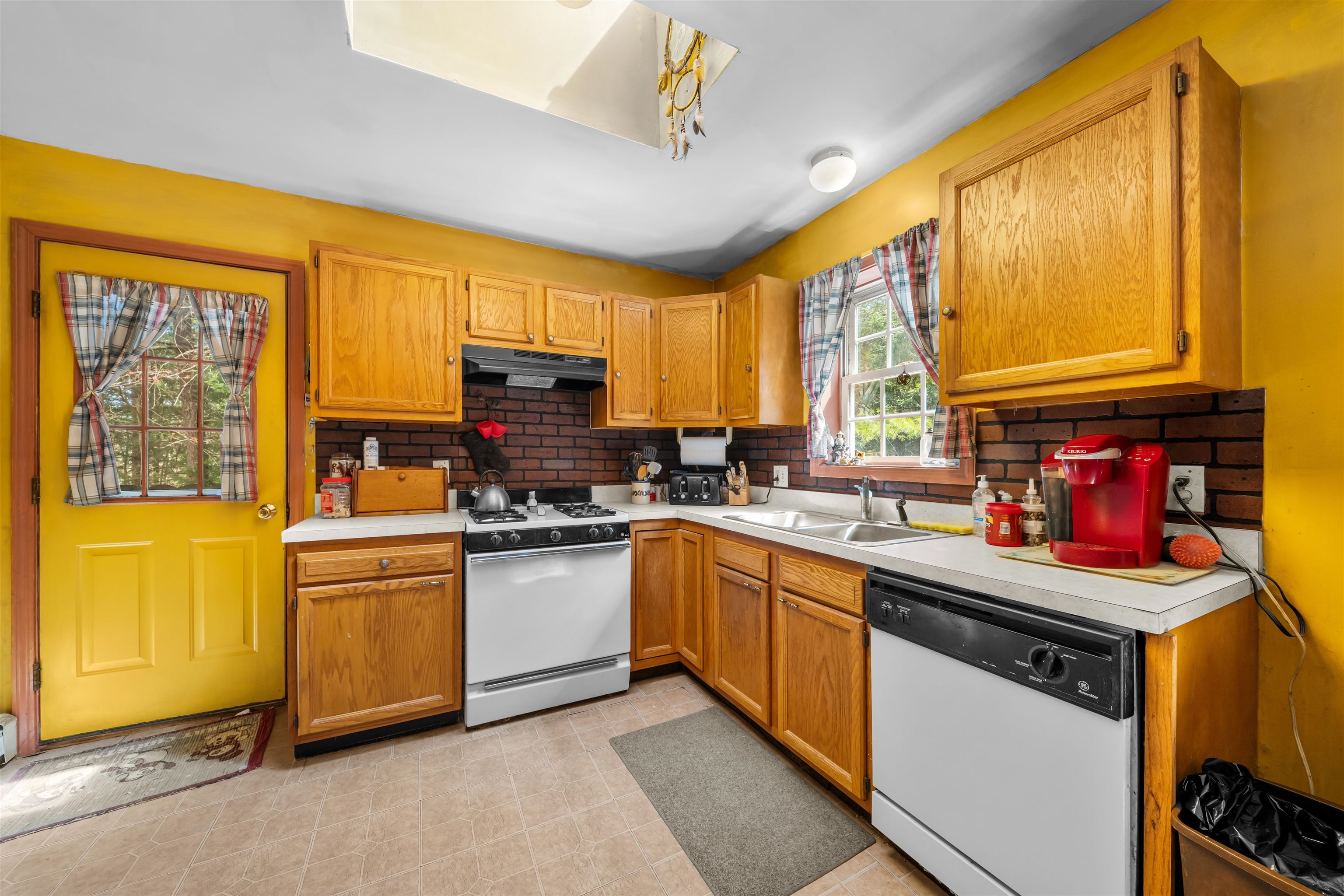 1223 Suncook Valley Rd, Barnstead, NH 03225