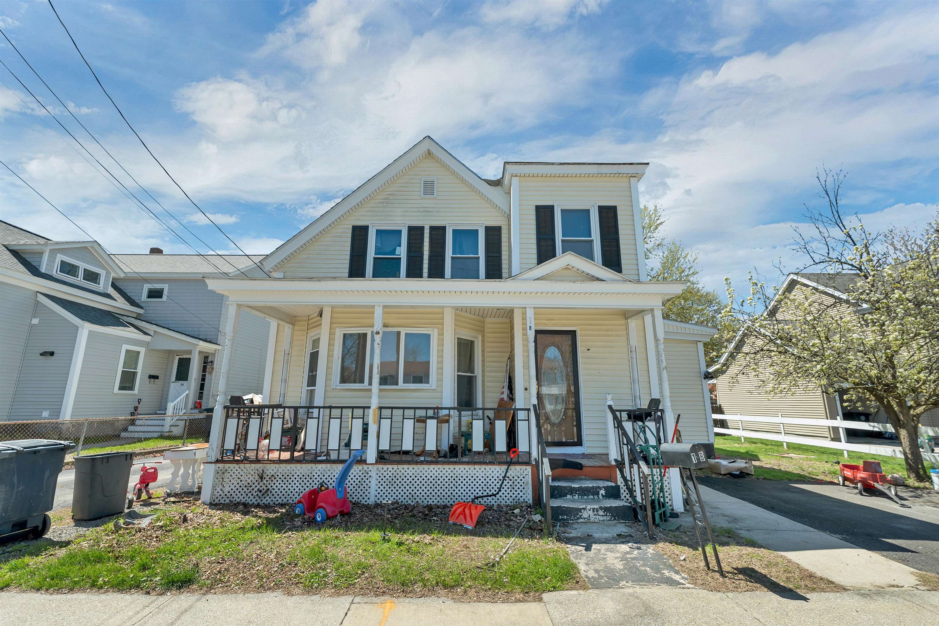 1B Balcom St, Nashua, NH 03060