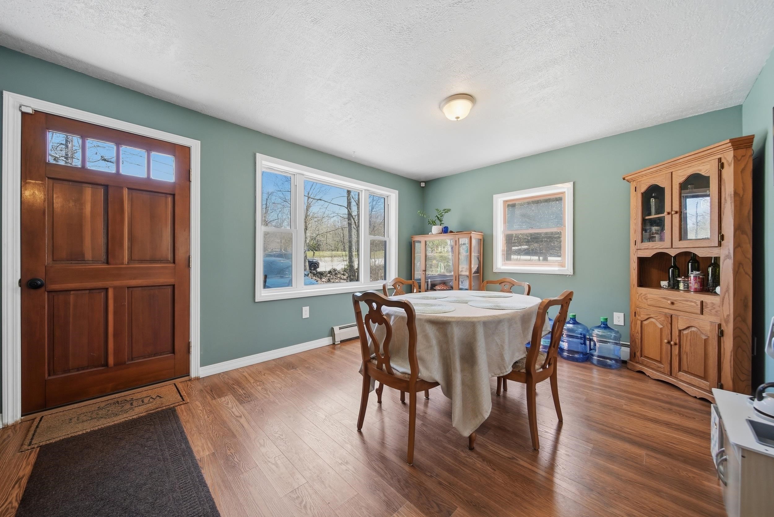 254 Normand Rd, Goffstown, NH 03045