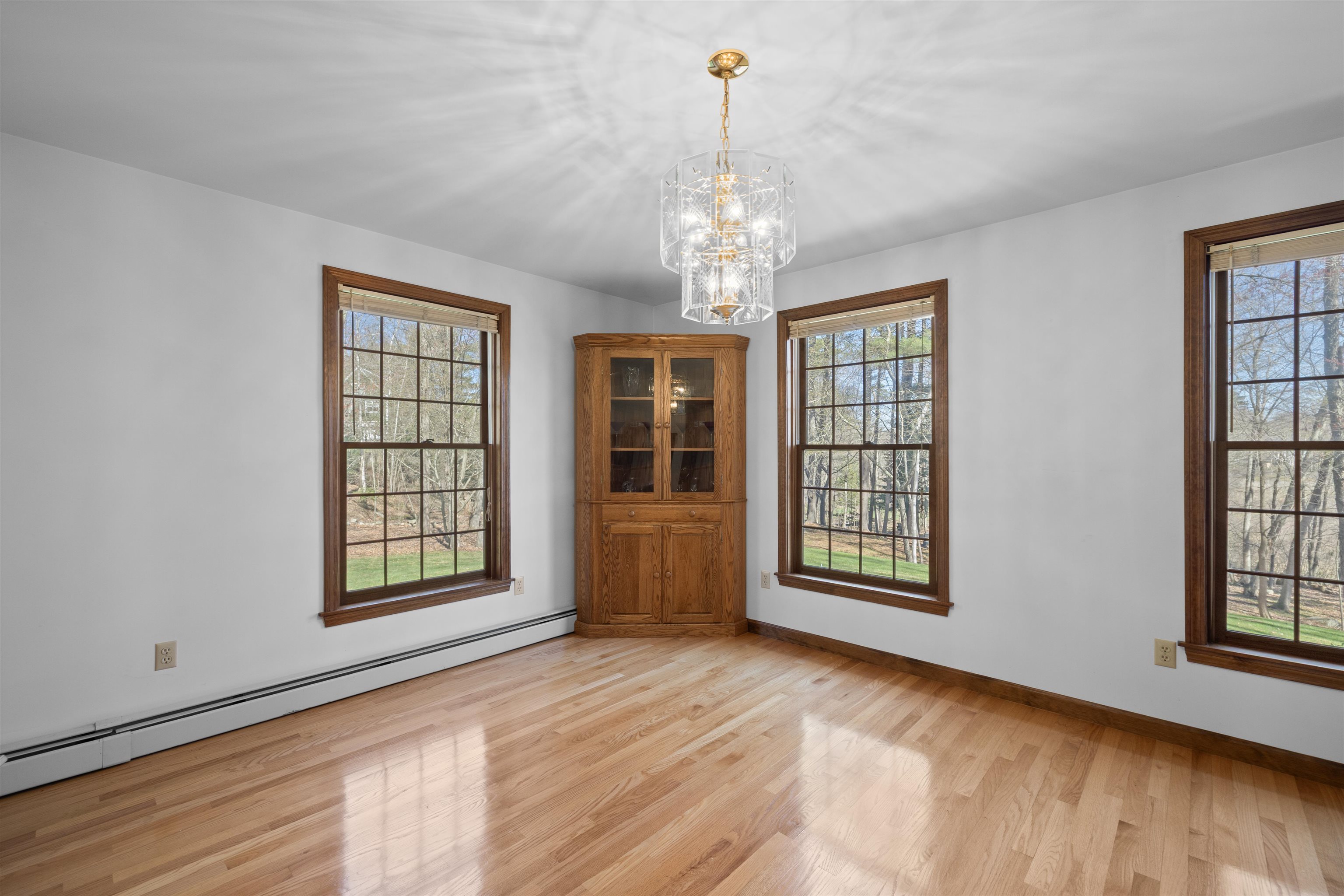 60 Cambridge Rd, Hampstead, NH 03841