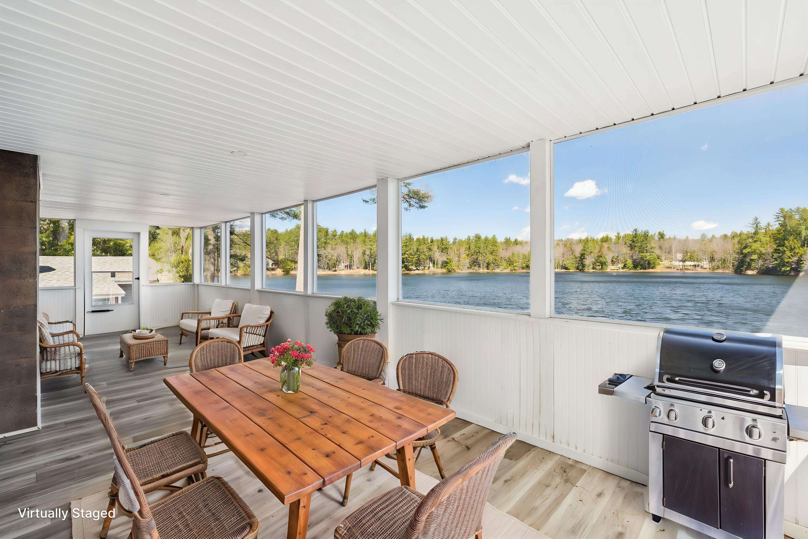 284 Village Rd, Wilmot, NH 03287