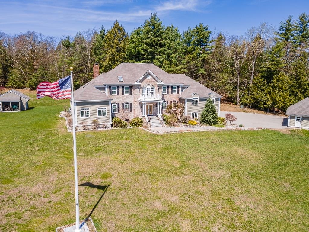 101 Highland Cir, Swanzey, NH 03446