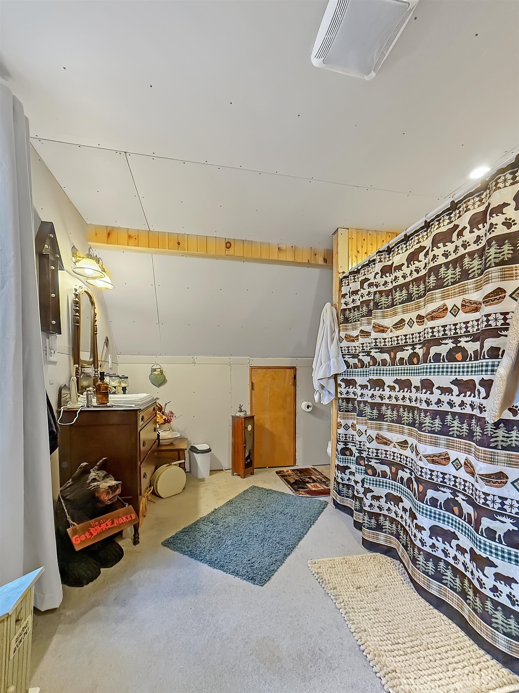 31 Egan Rd, Stratford, NH 03590