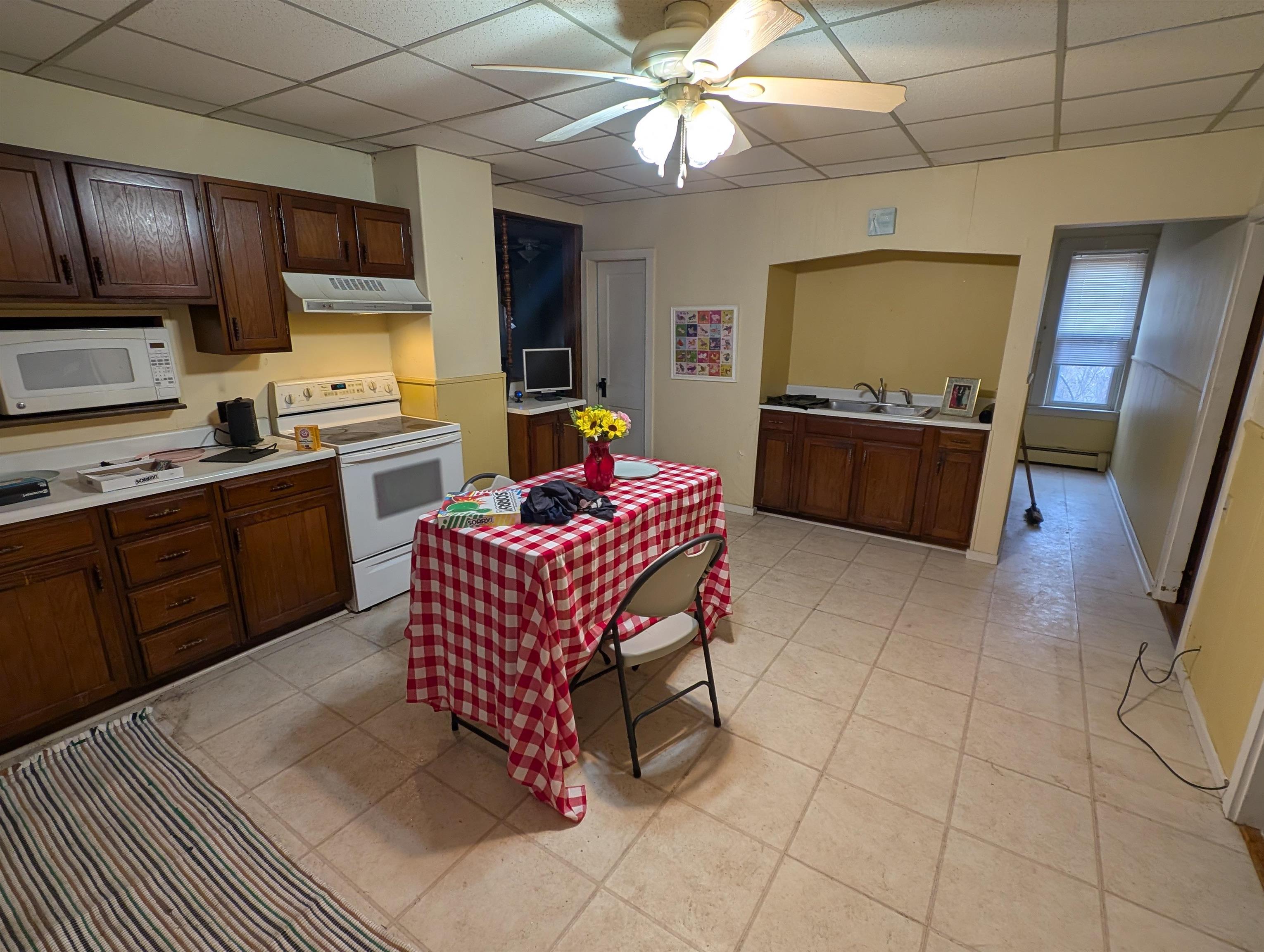 457 Hillsboro St, Berlin, NH 03570