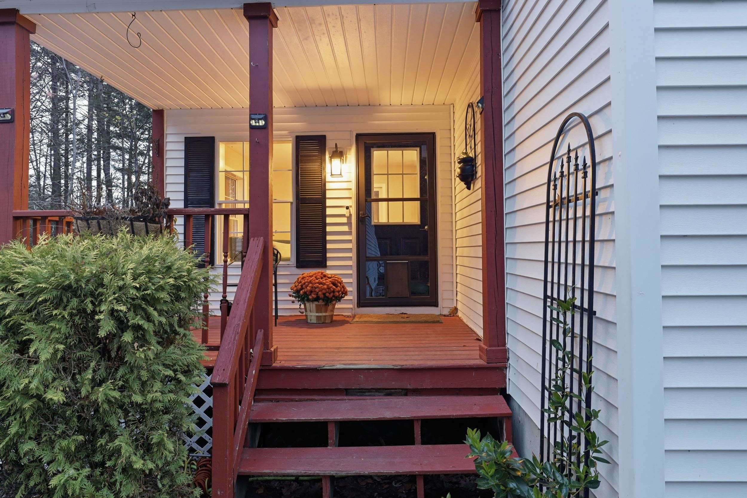 249 Cooper Hill Rd, Nottingham, NH 03290