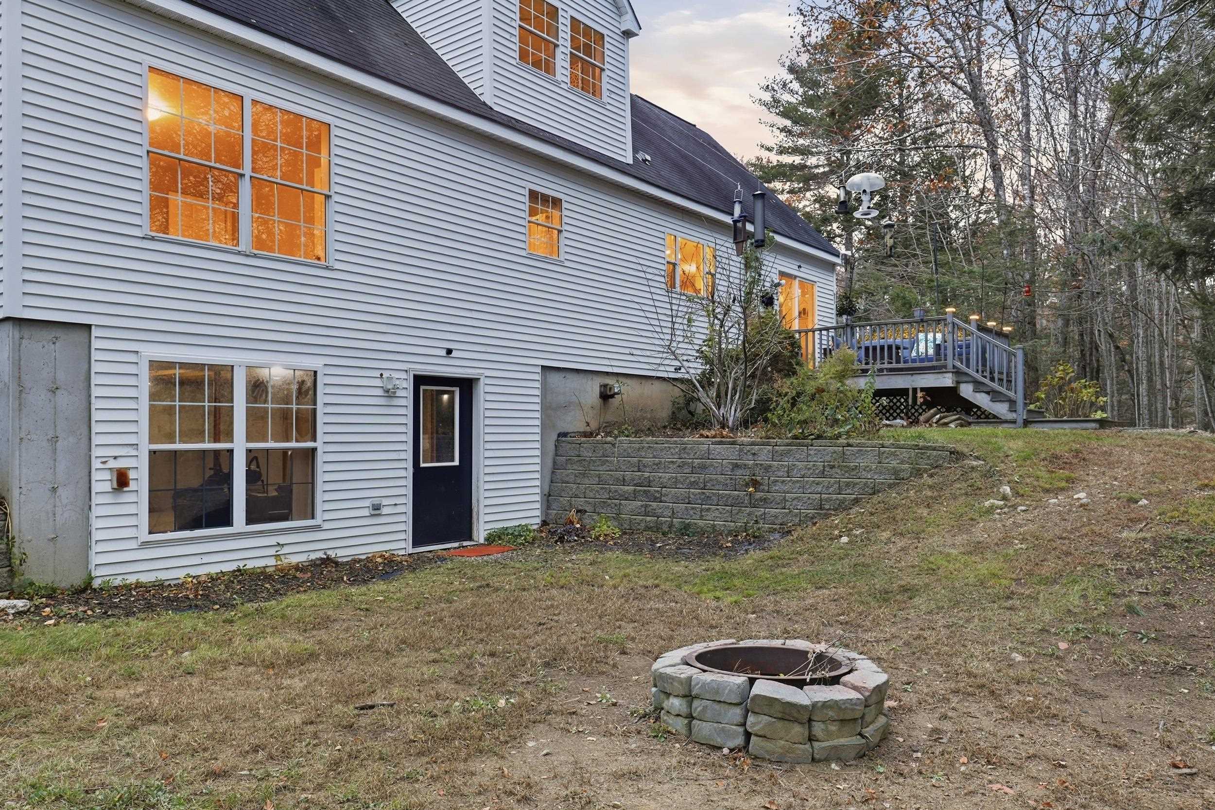 249 Cooper Hill Rd, Nottingham, NH 03290
