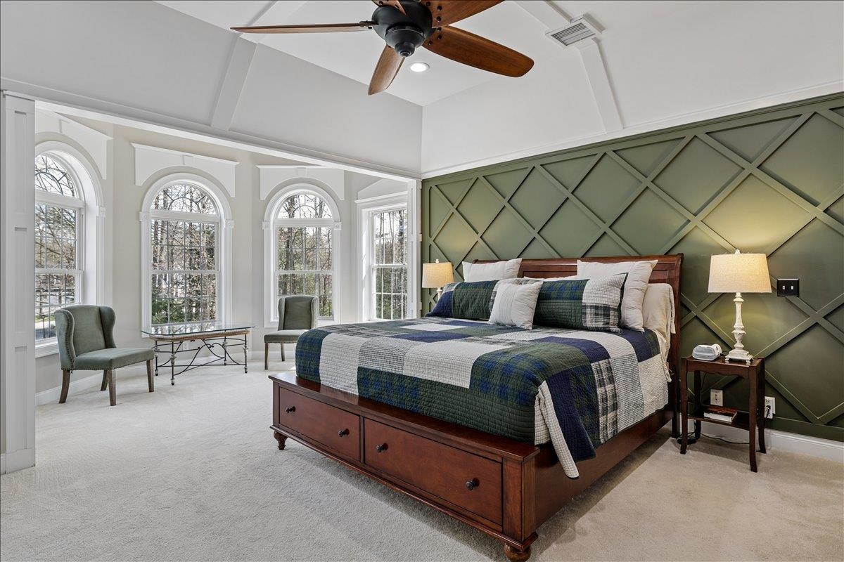 7 Victoria Rg, Amherst, NH 03031