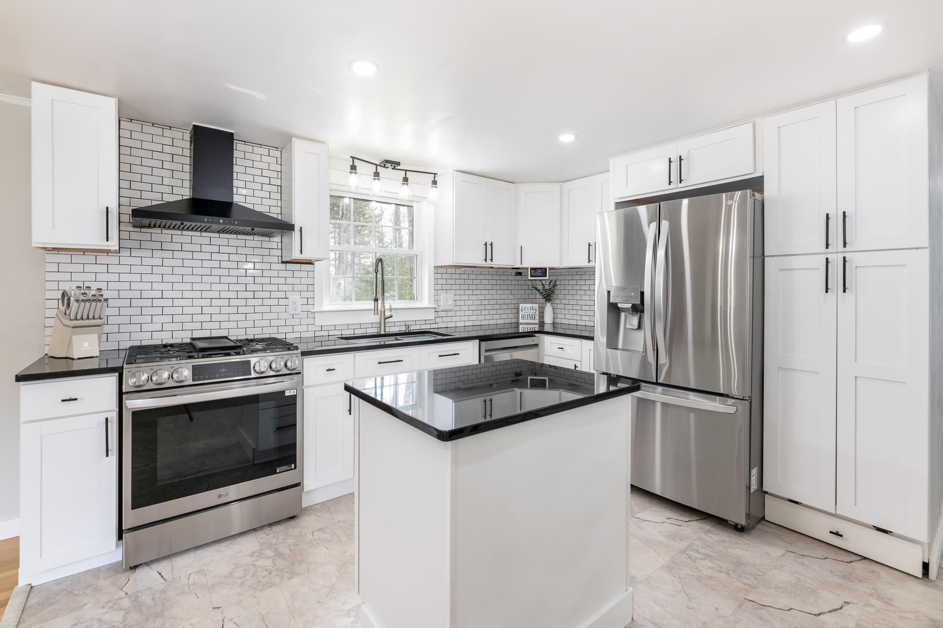 32 Cyrus Ln, Gilford, NH 03249