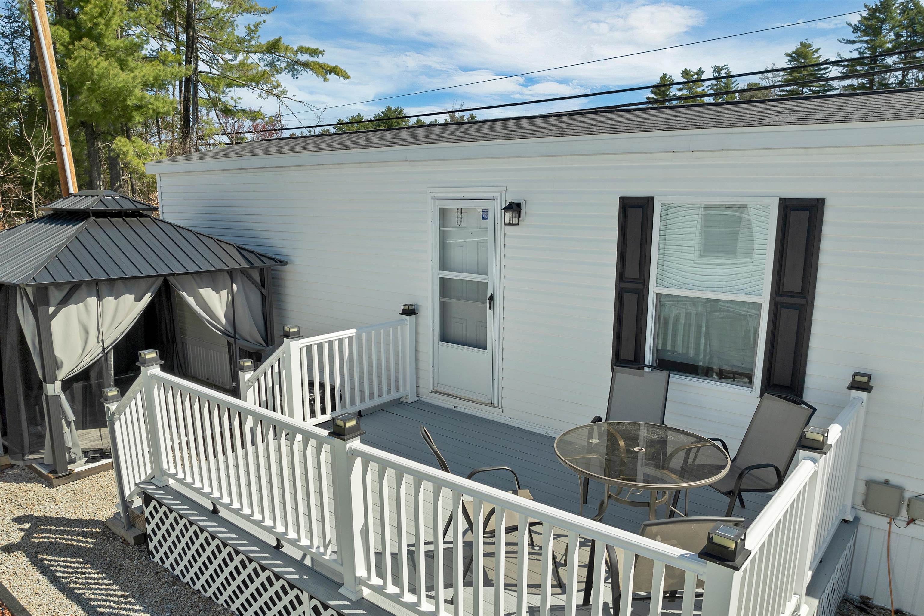 2 Atlas Pl, Derry, NH 03038