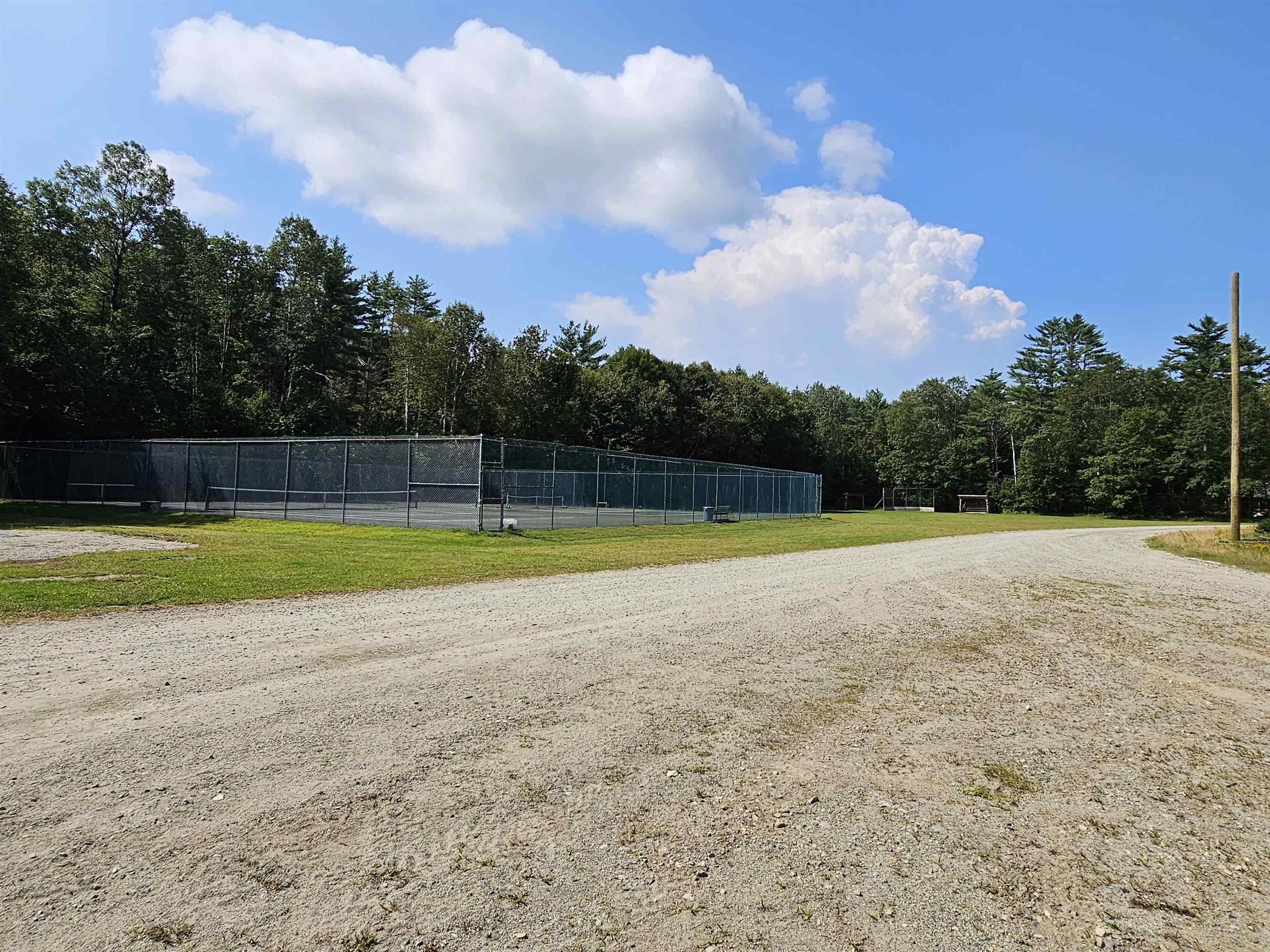 210 Valley Rd, Haverhill, NH 03785