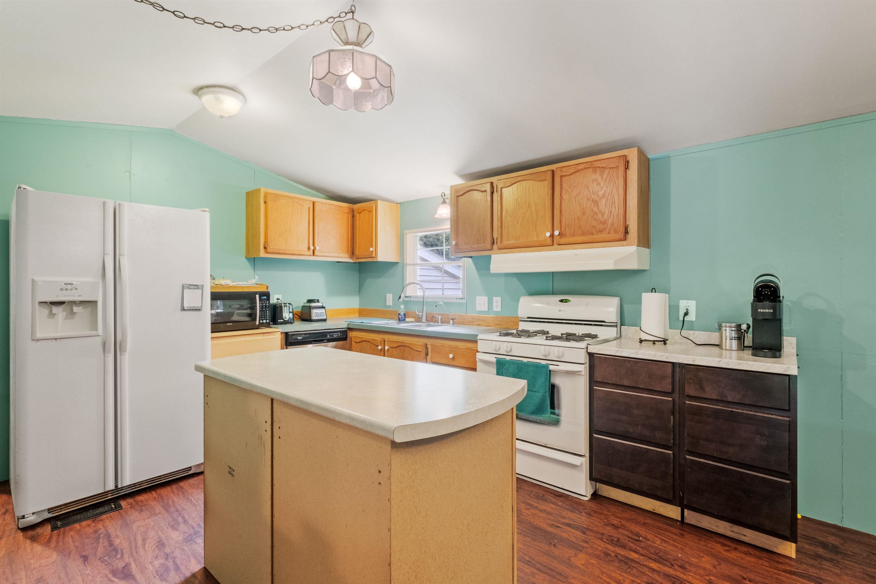 68 Gulf Rd, Greenfield, NH 03047