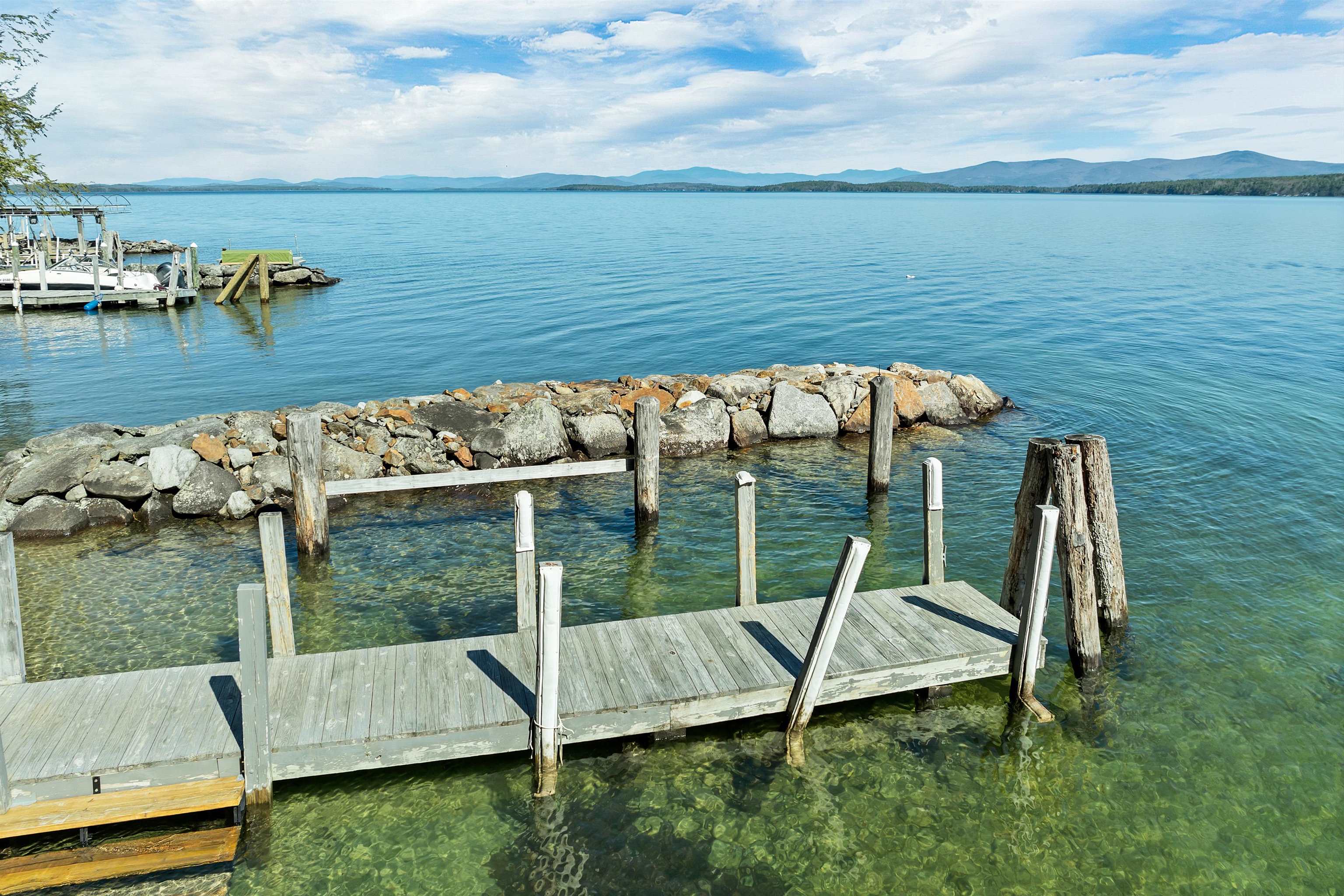 878 Rattlesnake Island, Alton, NH 03810