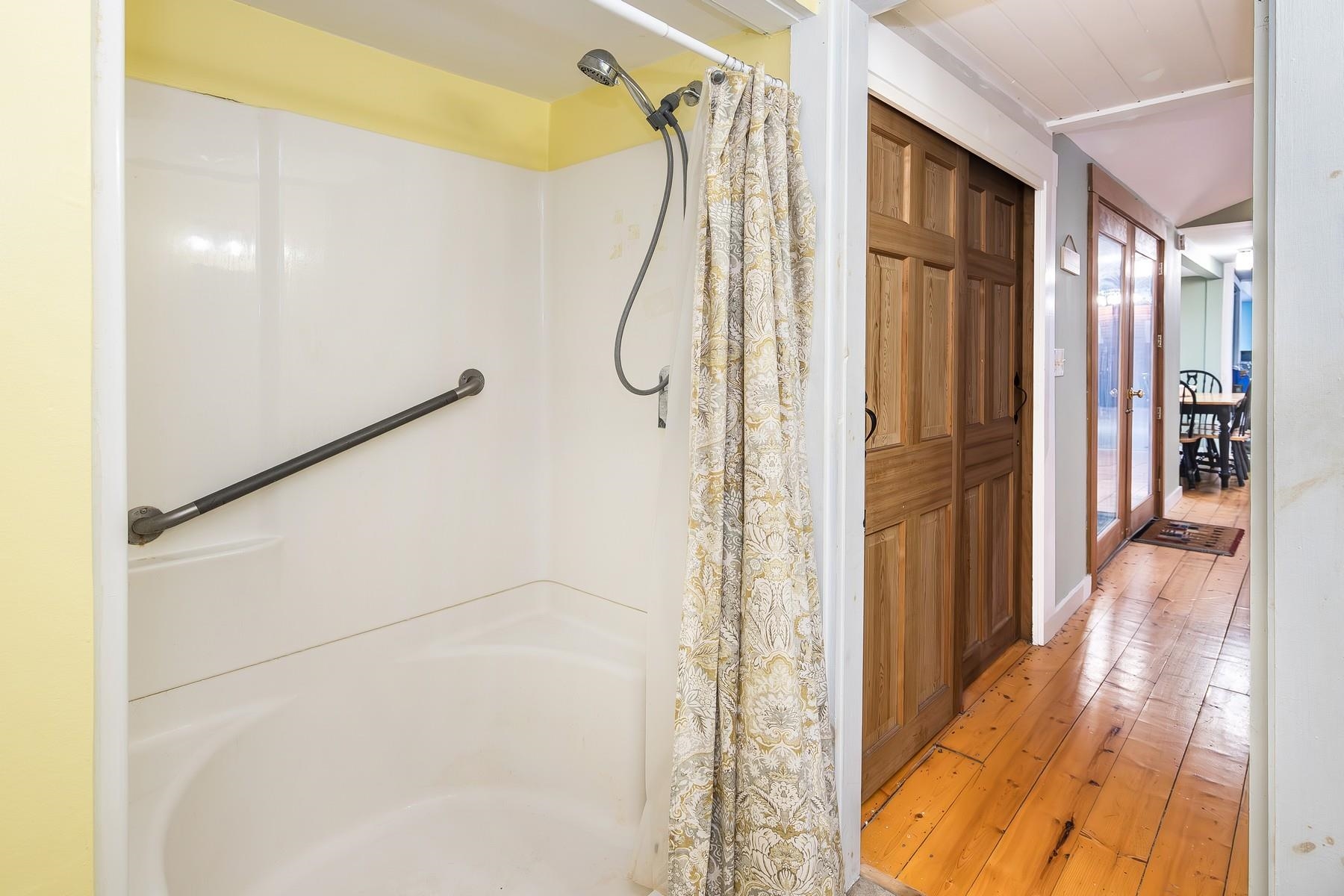 3/4 Bath