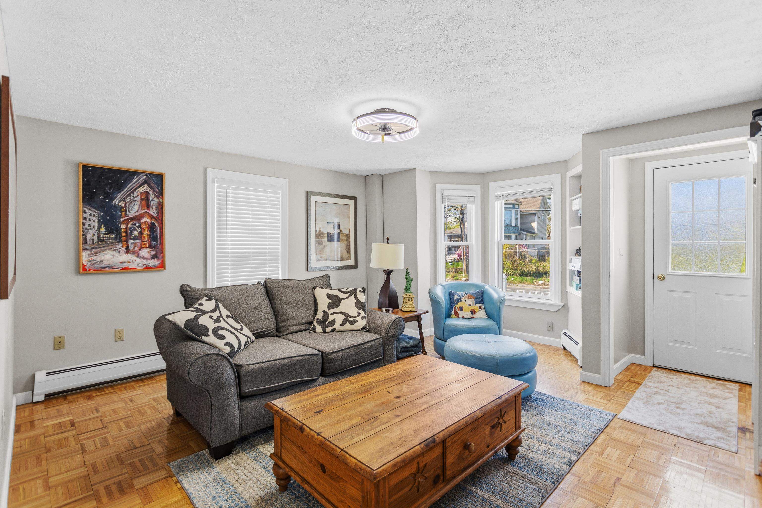 13 Clinton St, Concord, NH 03301