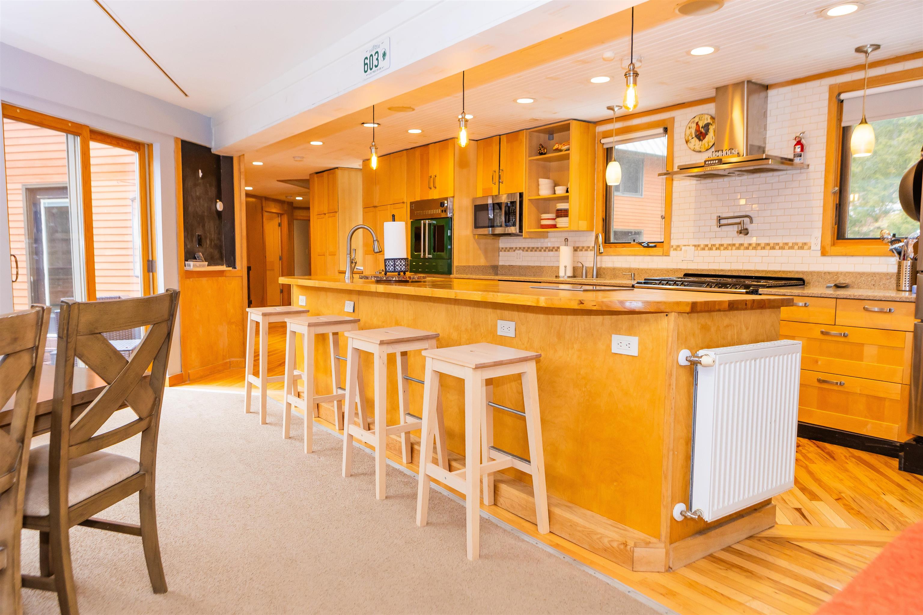 18 Treeline Rd, Thornton, NH 03285