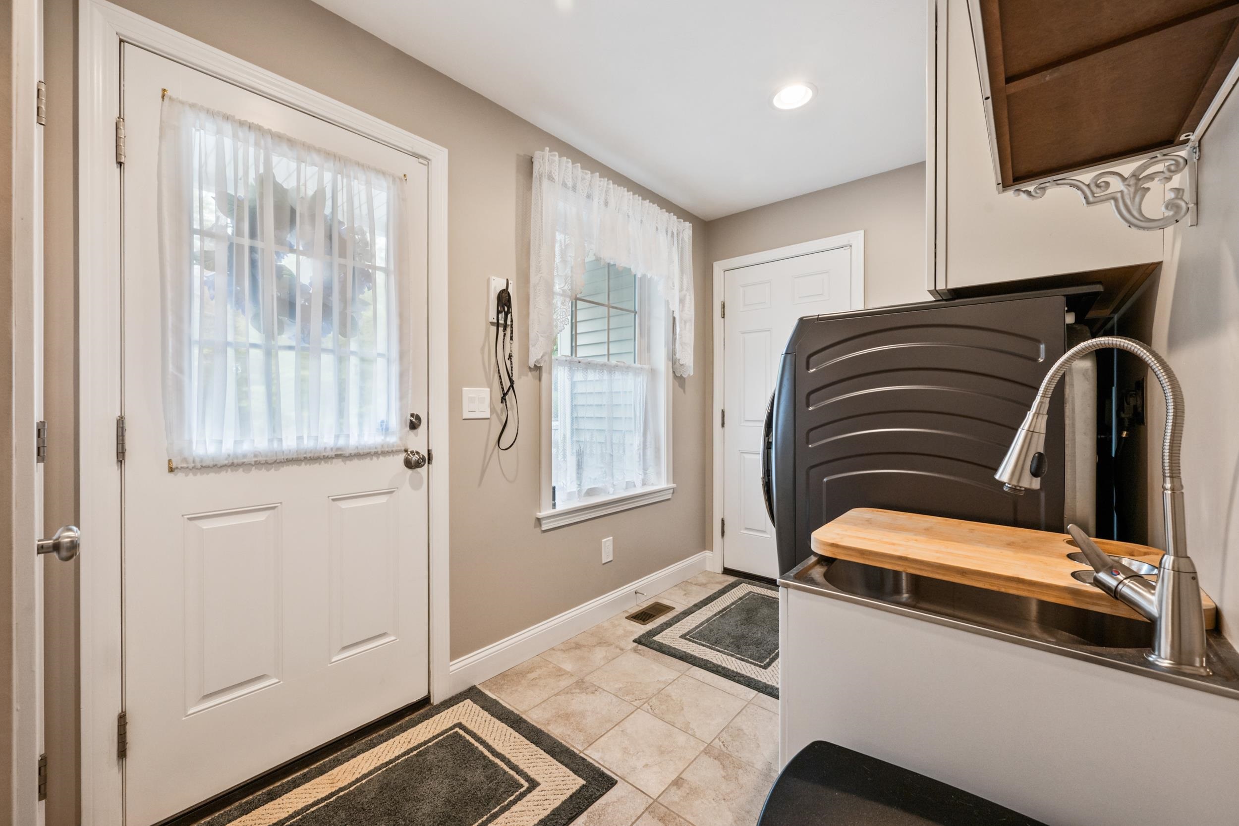 15 Wintergreen Ridge Rd, Freedom, NH 03836
