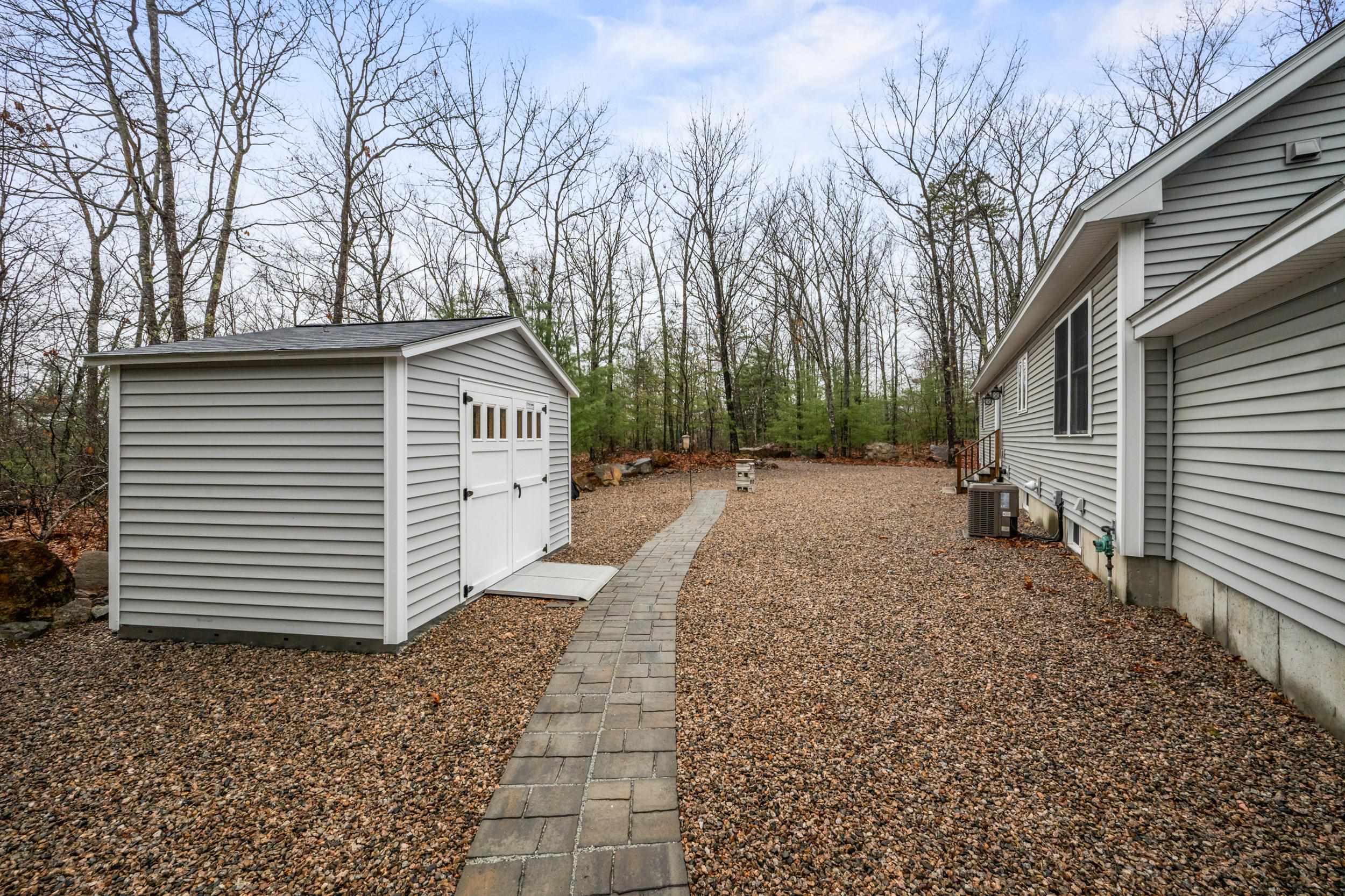 15 Wintergreen Ridge Rd, Freedom, NH 03836