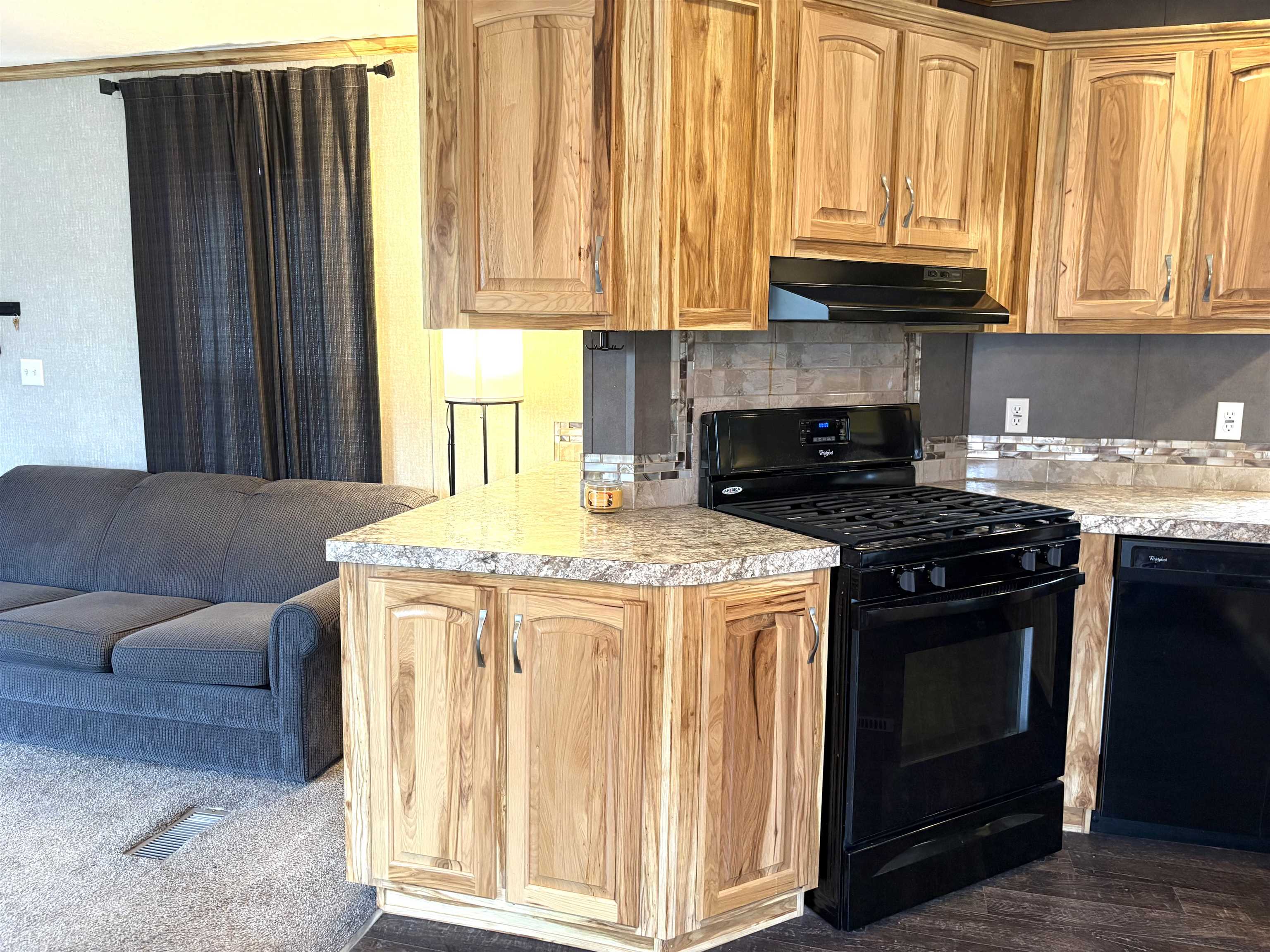 15 Agent Rd #39, Raymond, NH 03077