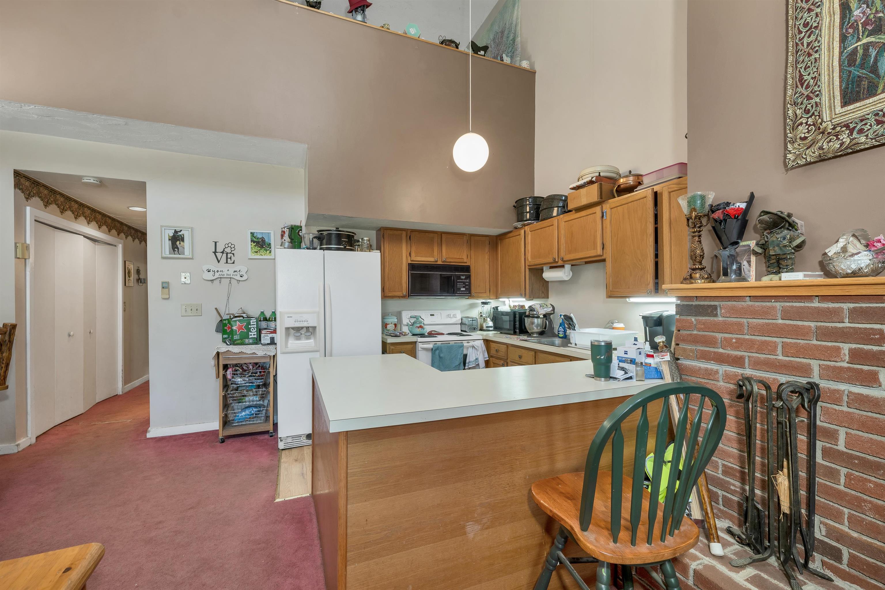 40 Davis Rd, Plymouth, NH 03264