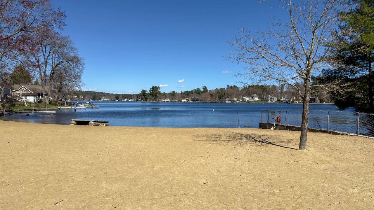 1 2nd St, Windham, NH 03087
