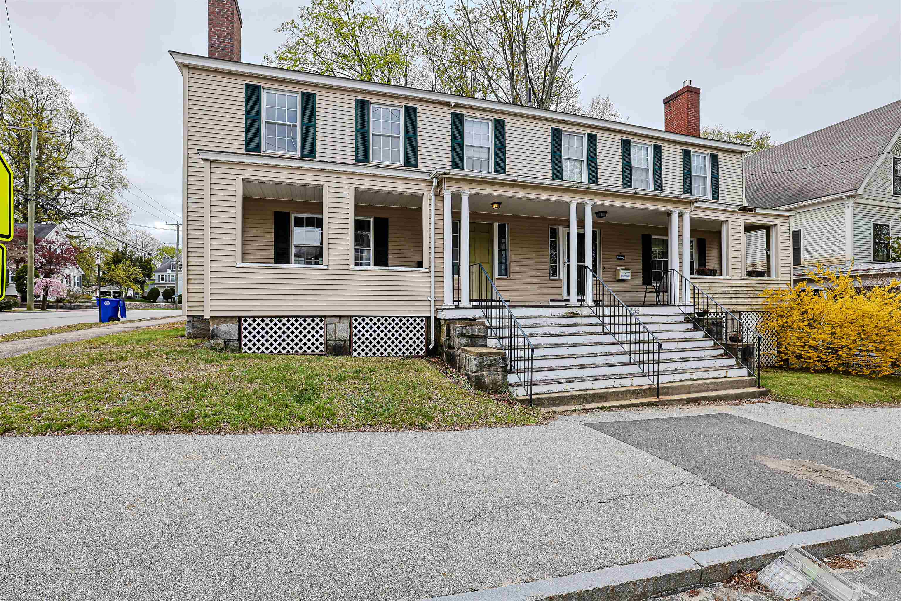 Manchester NH&nbsp;Condo for sale $385,000 $255 per sq.ft.