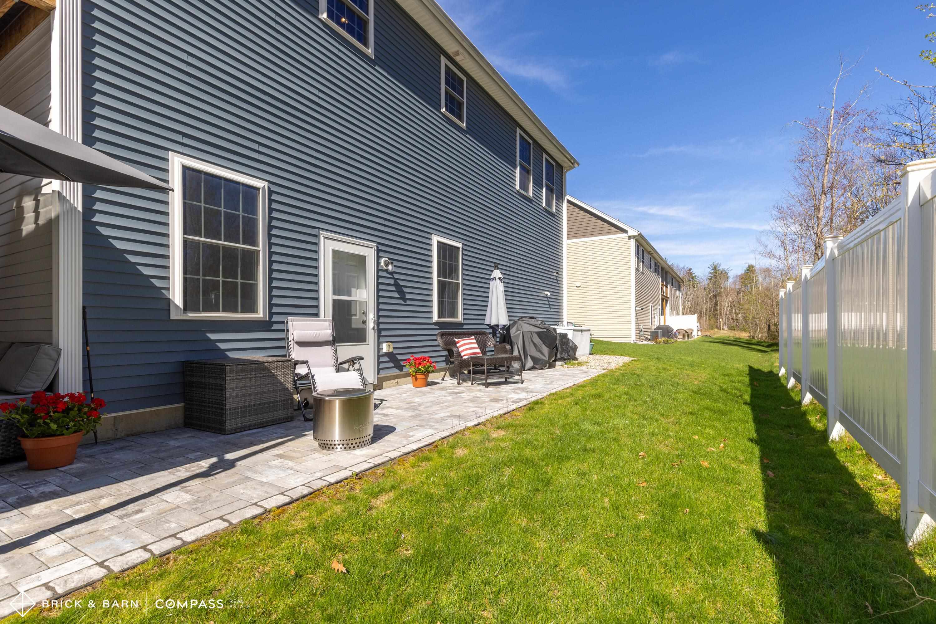 23 Cypress Cir, Exeter, NH 03883