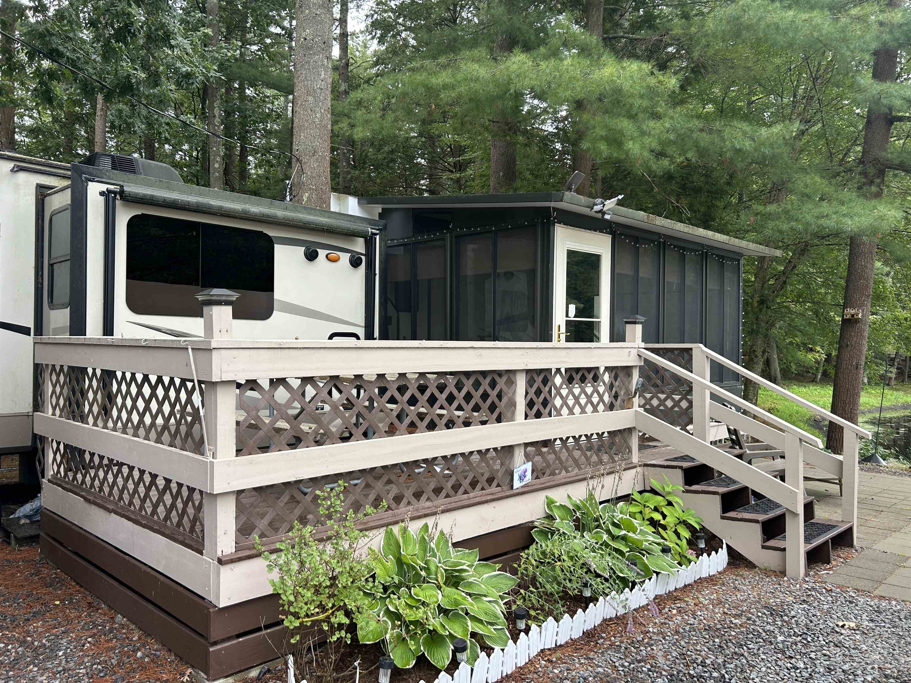 24 Amy Ln, Hampstead, NH 03841